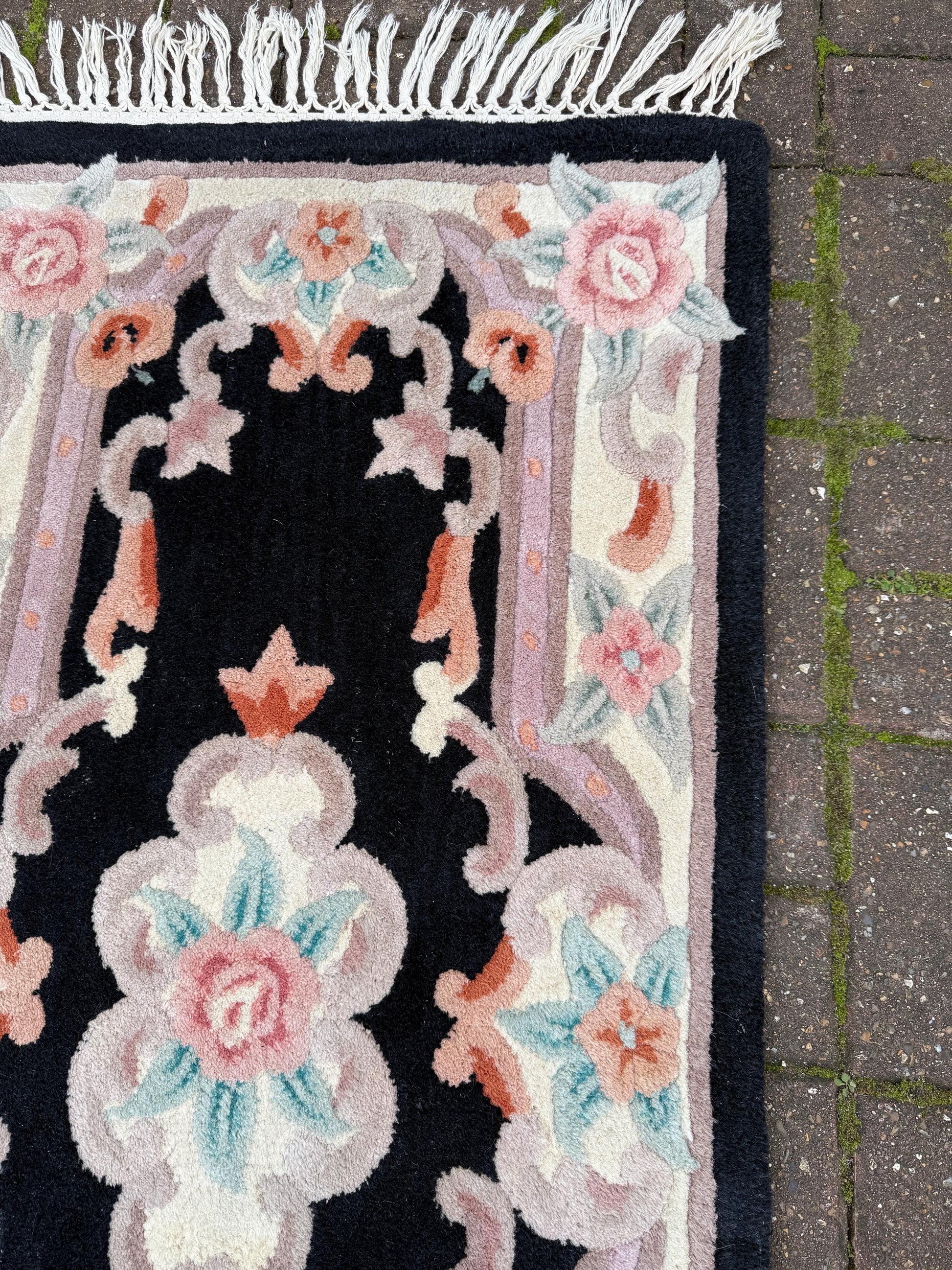 Black Thick Pile Chinese Wool Rug (136cm x 62cm)