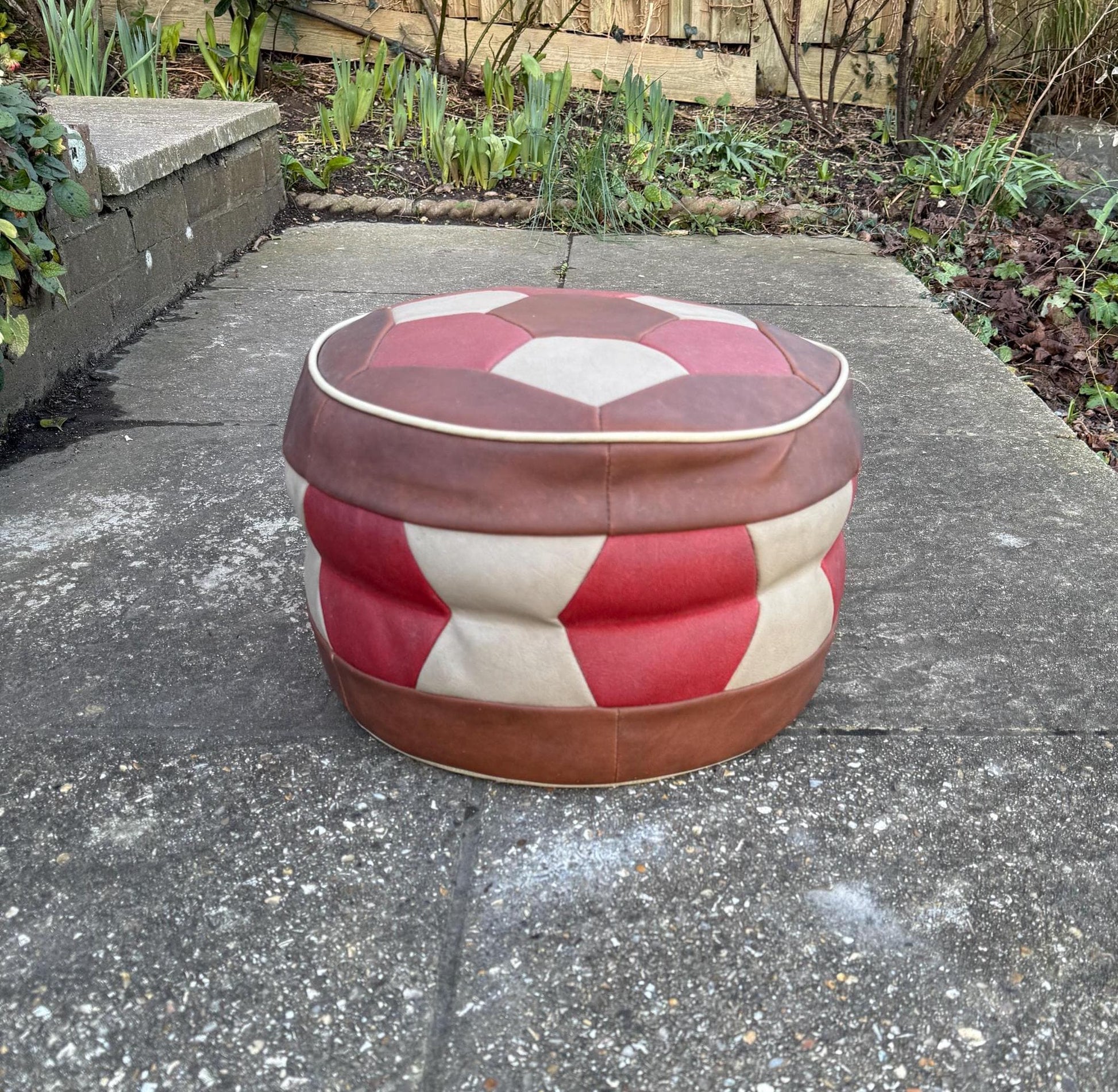 retro 1970s pouf in plastic vinyl or leatherette. great retro stool.  retro cushion.  retro stool
