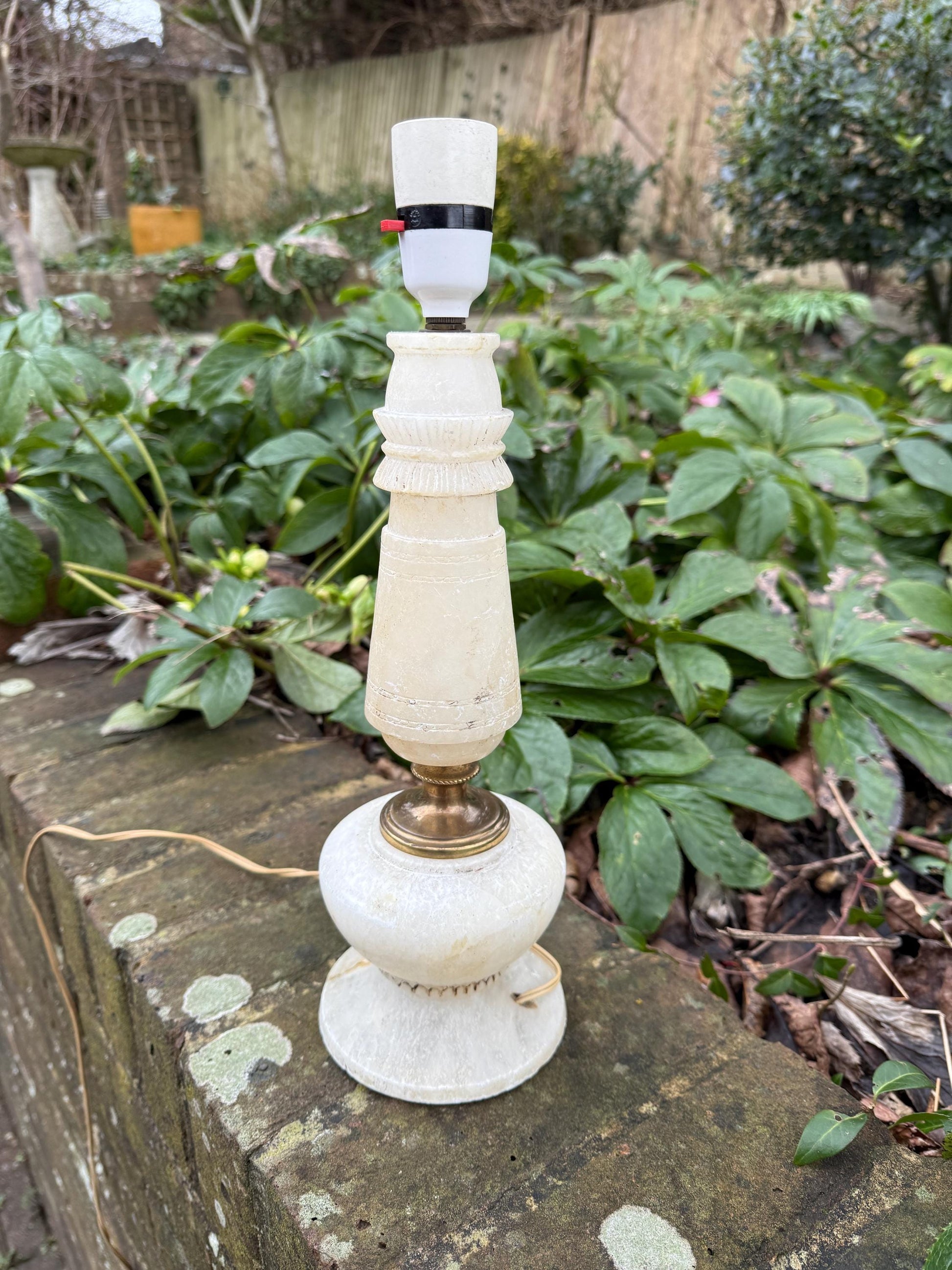 Unusual Retro Alabaster Vintage Table Lamp - white marble lamp - 37cm tall