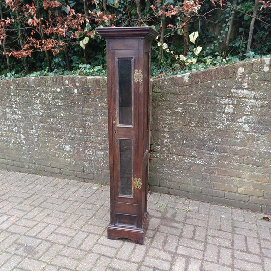 Antique Victorian Solid Oak Gun Cupboard – Versatile and Charming Hallway Storage