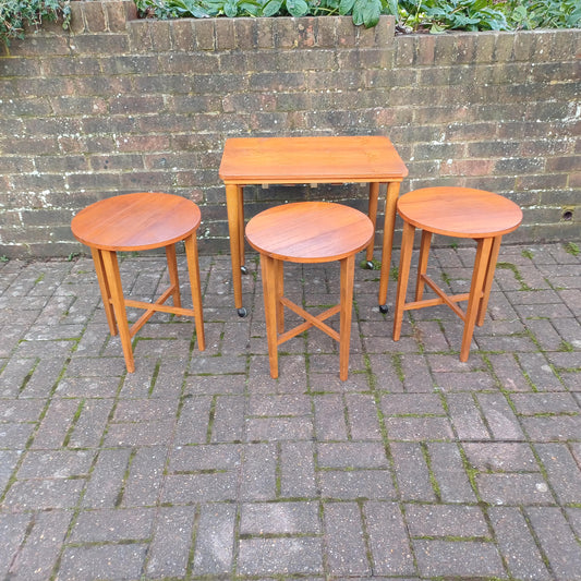 Iconic Danish Teak Vintage Retro Poul Hundevad Coffee Table on Castors Bedside Side Occasional. Nest with Four Auxiliary Folding Tables.
