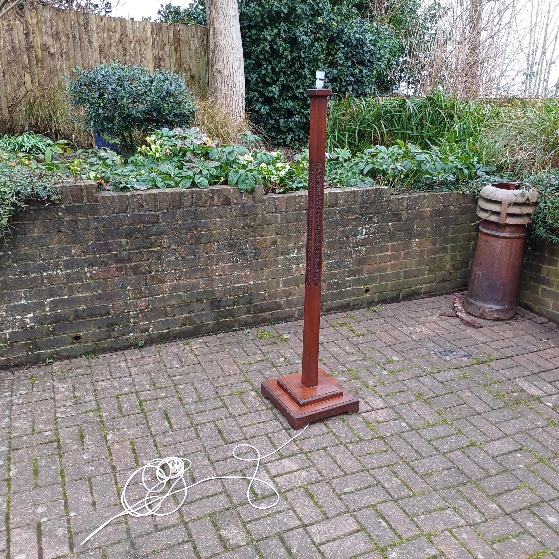 standard lamp
