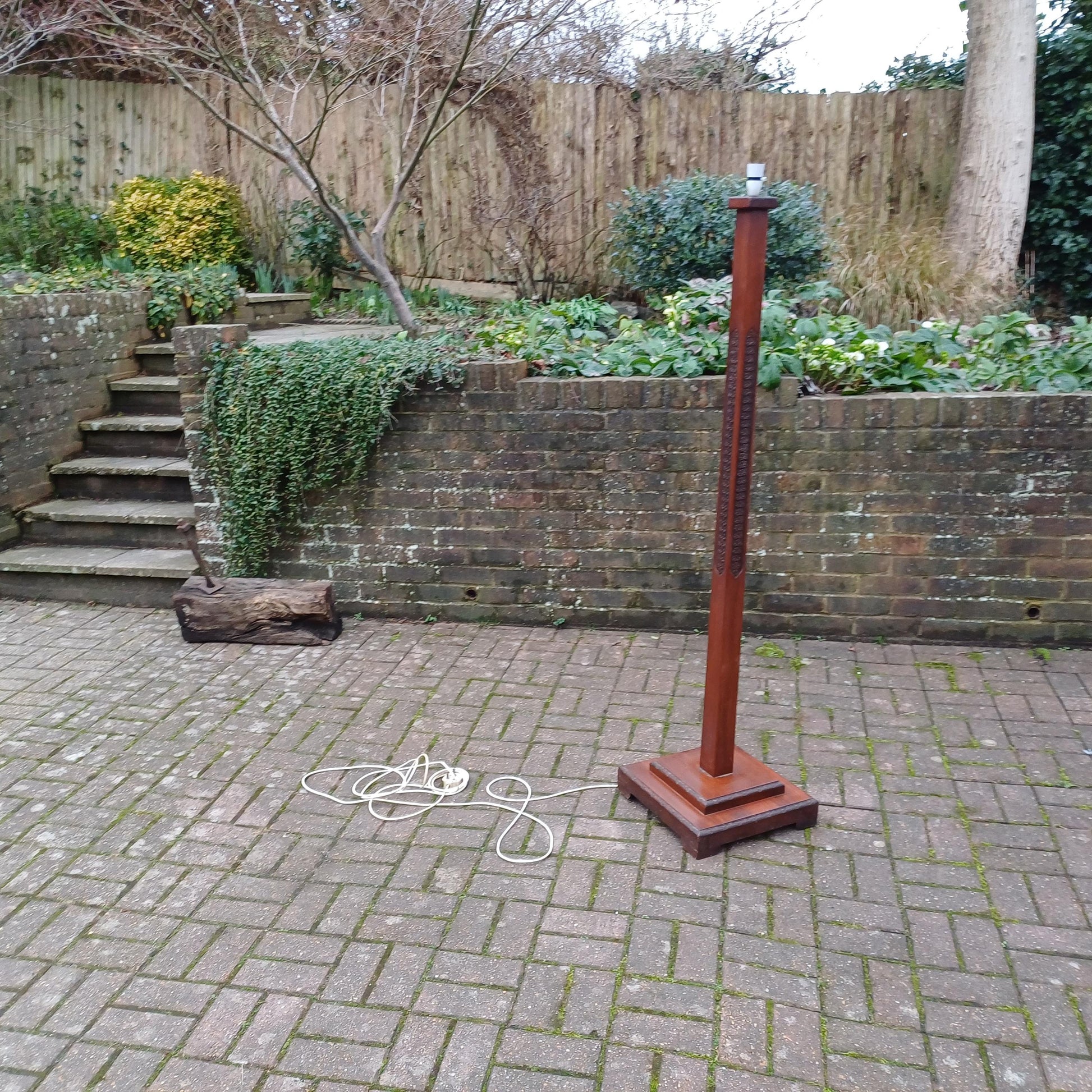 standard lamp