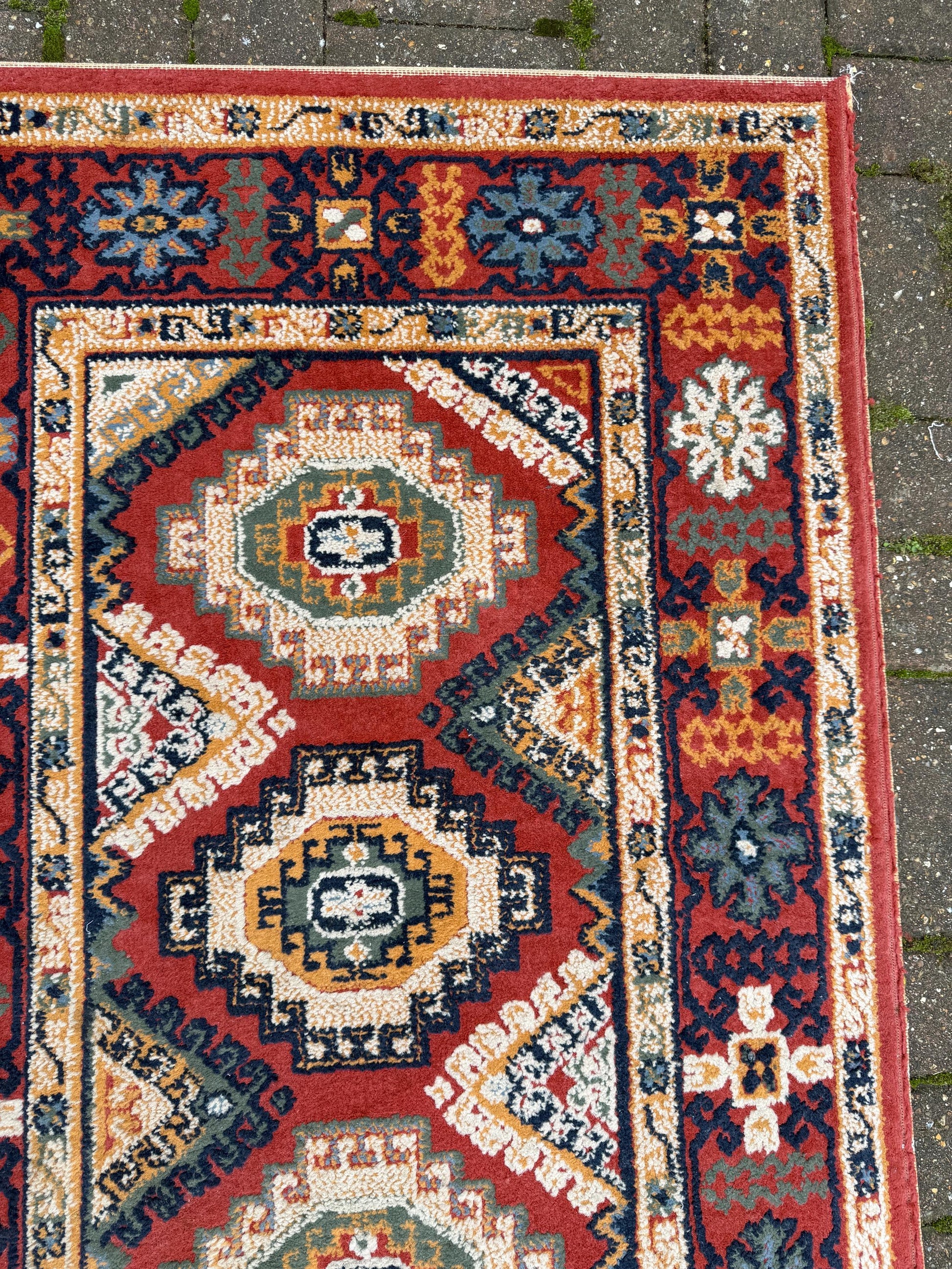Vibrant retro wool rug with geometric Aztec like pattern - 80cm x 150cm