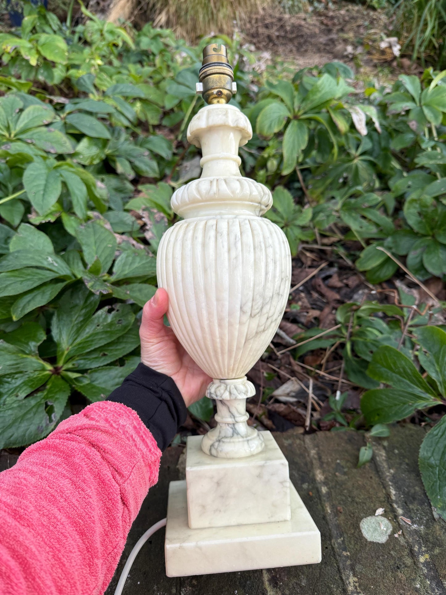 Very large Italian Neo-Classical Alabaster Vintage Table Lamp - excellent condition and working