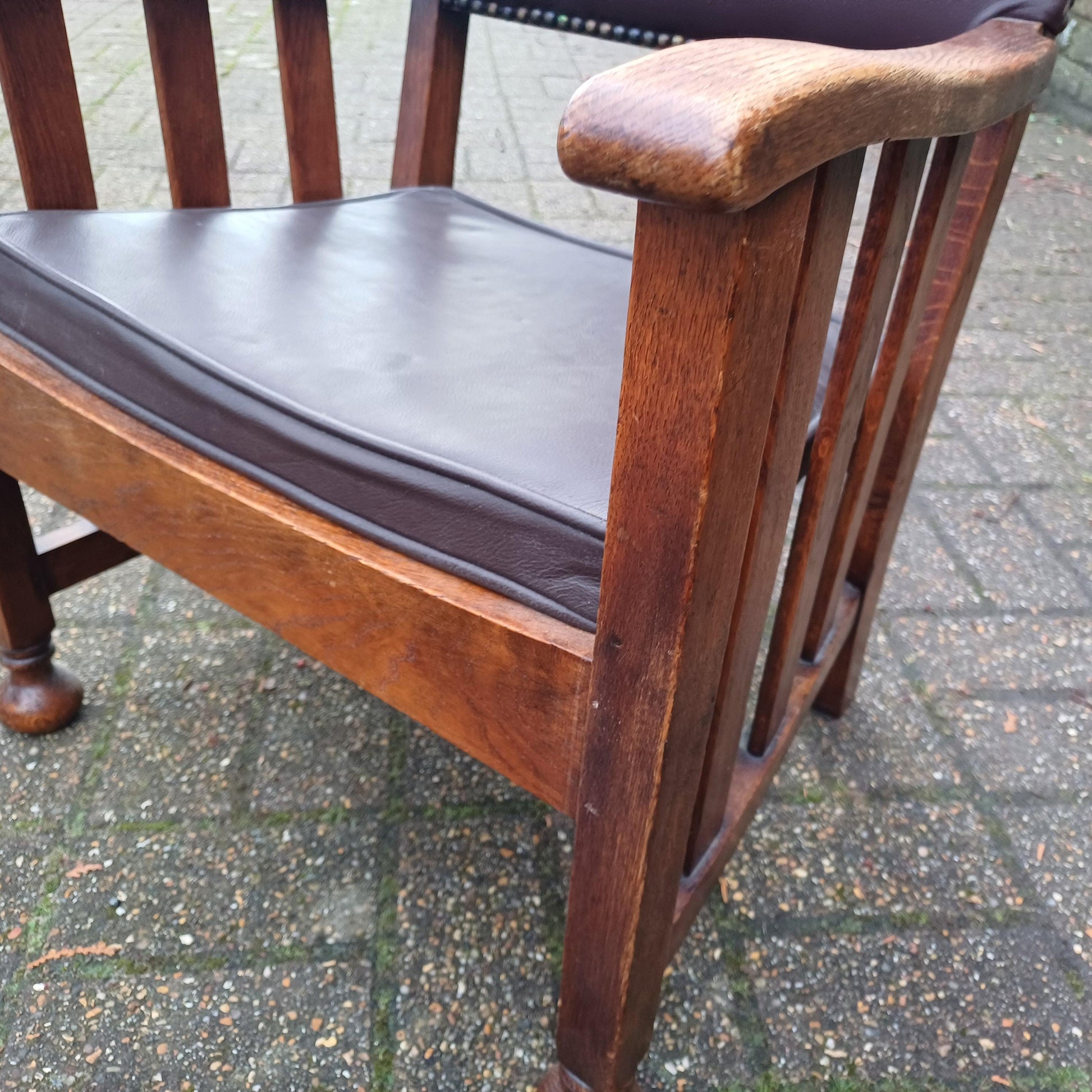 Vintage Solid Oak Upholstered Occasional Monkey Carver Chair Brown Leatherette