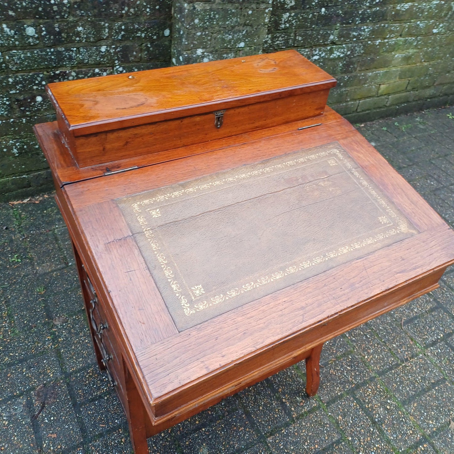 Vintage Davenport Antique Walnut Writing Desk with Carved Panel, Late 19th/Early 20th Century FREE HAND Delivery