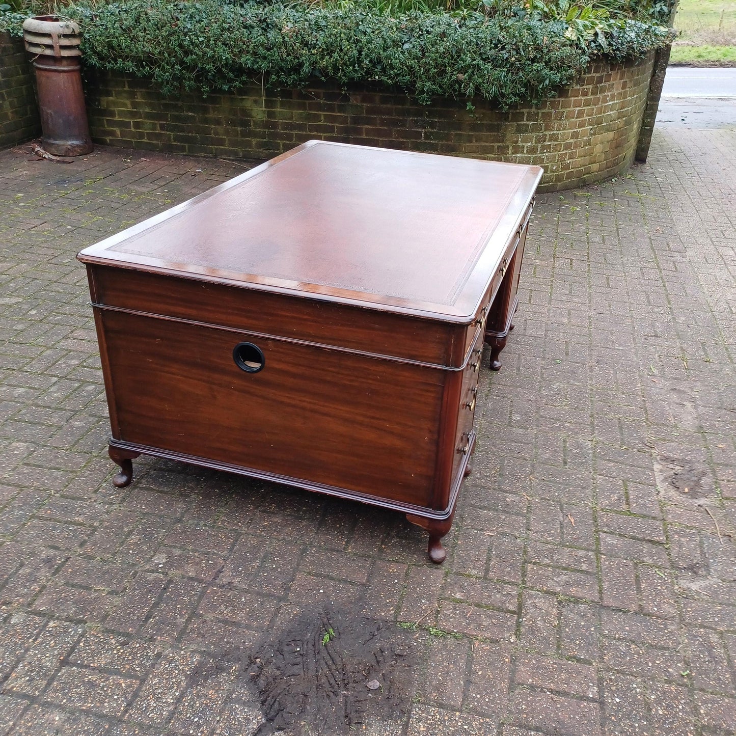 Huge Vintage Mahogany 60s/70s Partners Pedestal Kneehole Desk. 168 x 107 cm FREE HAND Delivery