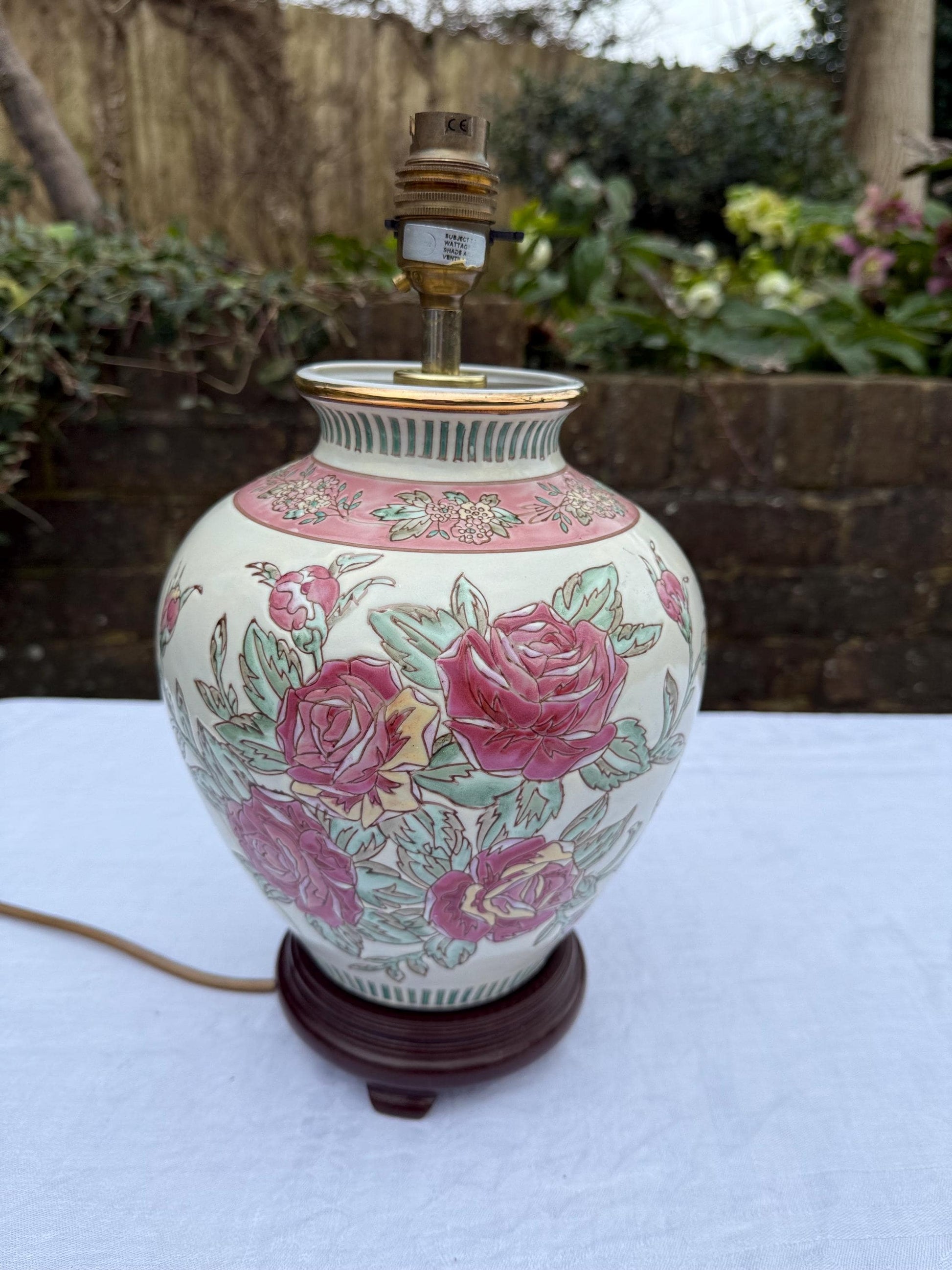 Vintage painted Oriental Chinese Table Lamp with Rose detail - PAT tested and working