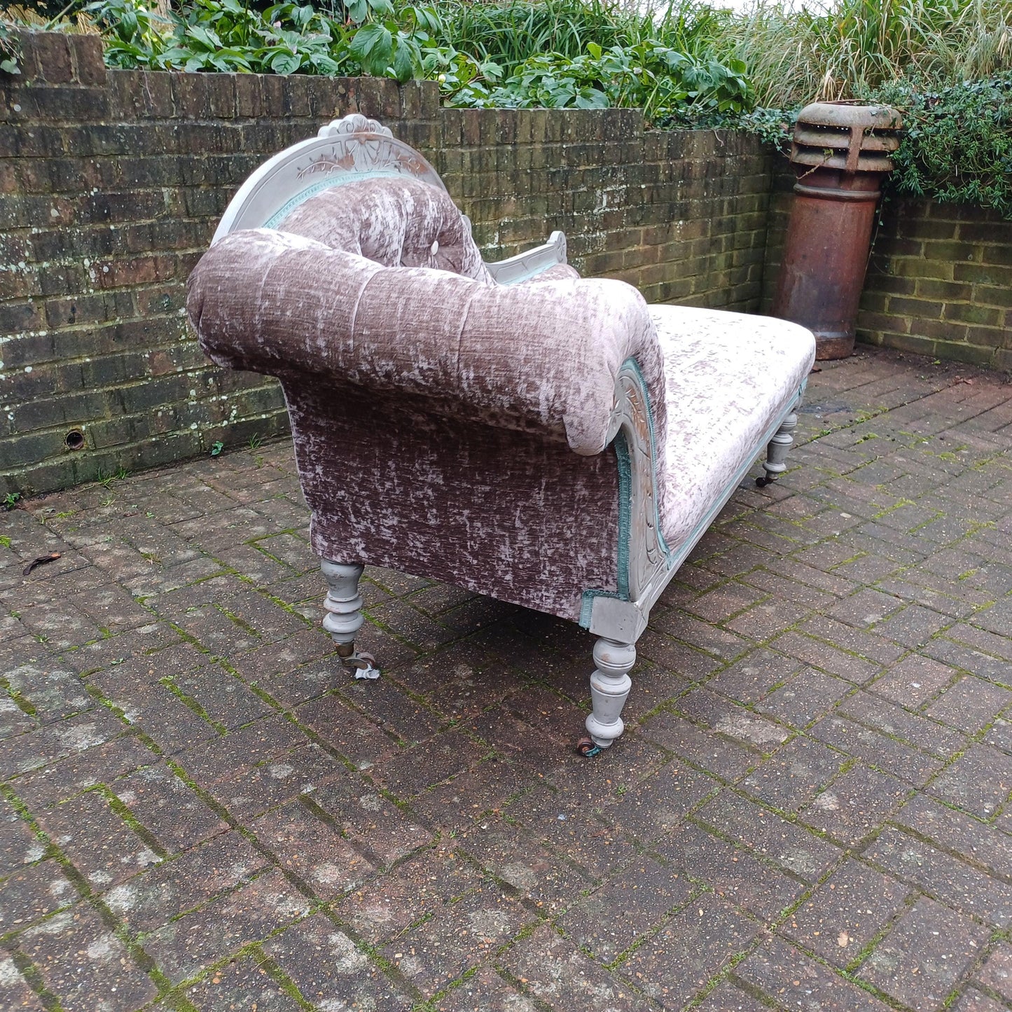 Grand Imposing Top Quality Bespoke Upcycled Vintage Painted and re-Upholstered Chaise Longue FREE HAND Delivery