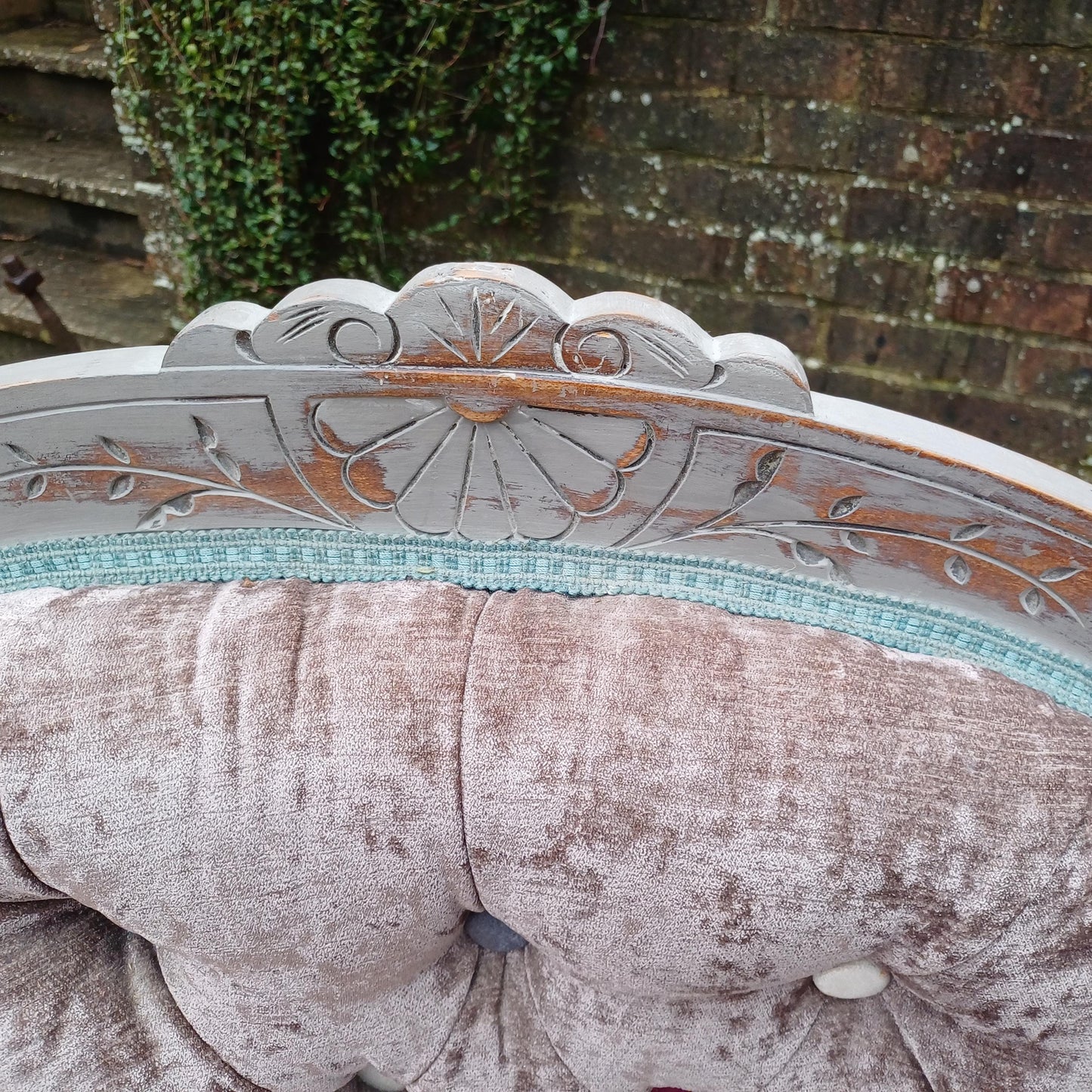 Grand Imposing Top Quality Bespoke Upcycled Vintage Painted and re-Upholstered Chaise Longue FREE HAND Delivery