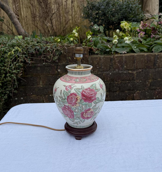 painted oriental style table lamp with big pink roses. Working and PAT tested