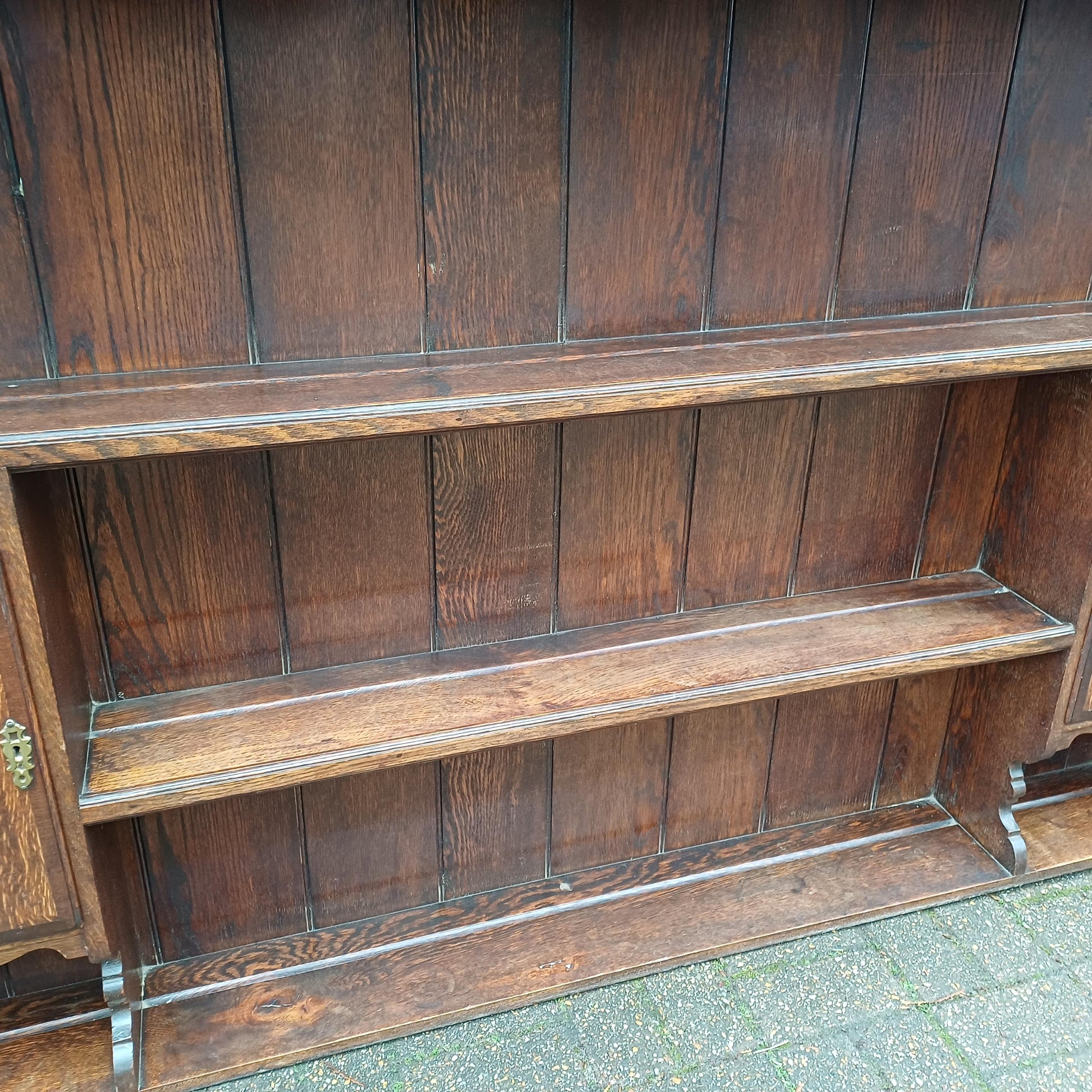 Huge Imposing 6ft Victorian Plate Rack Dresser Top Display Shelves Made of Solid Oak with 2 Cupboards FREE HAND Delivery