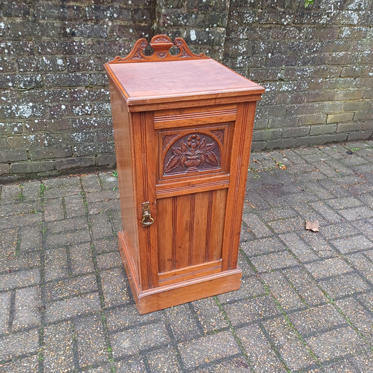 Top Quality Vintage Late Victorian Walnut Bedside or Pot Cupboard
