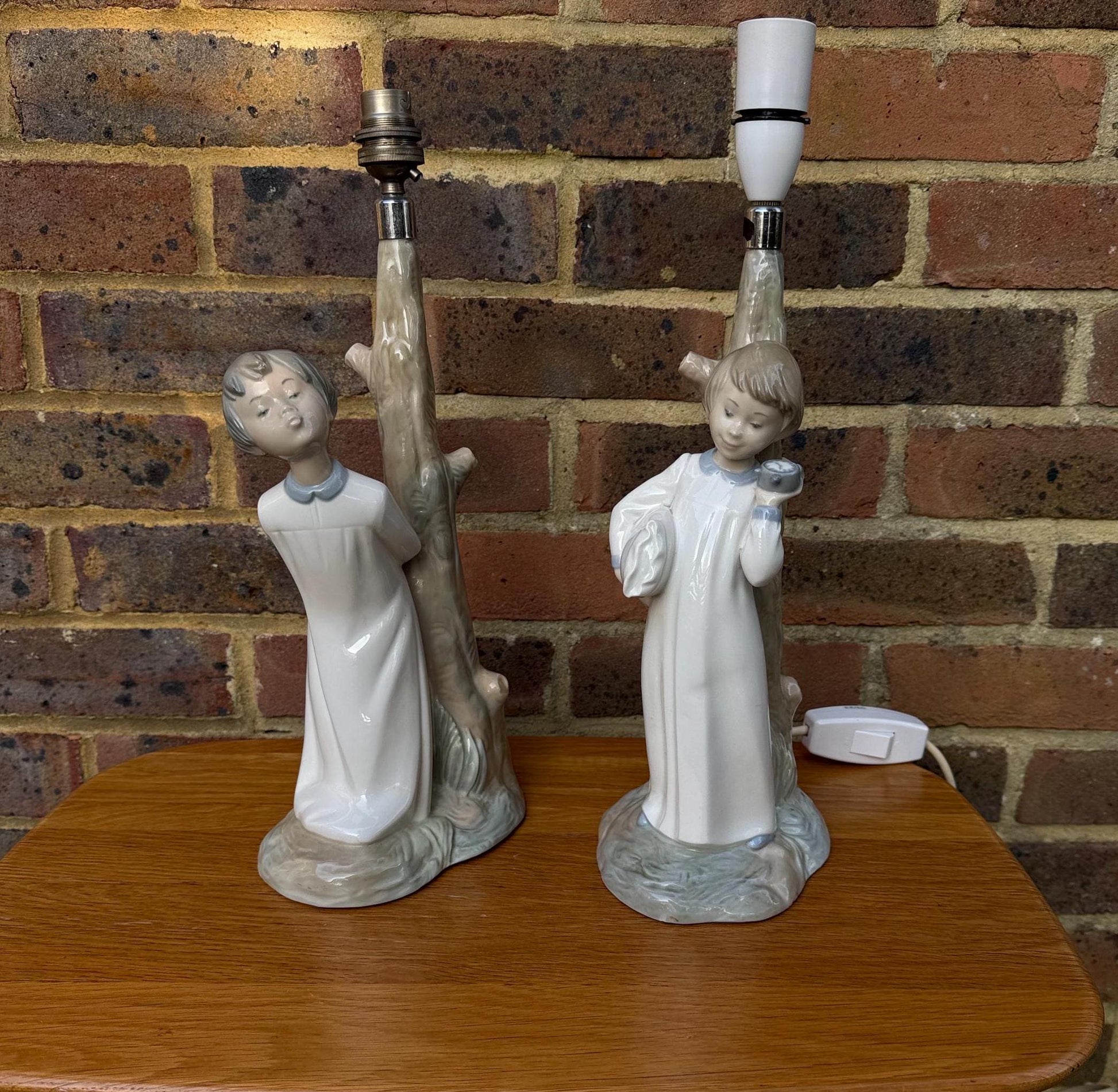 pair vintage retro Lladro Zaphir bedside lamps. Kiss me goodnight and going to bed. Perfect for bedroom, child room, ornursery. PAT tested