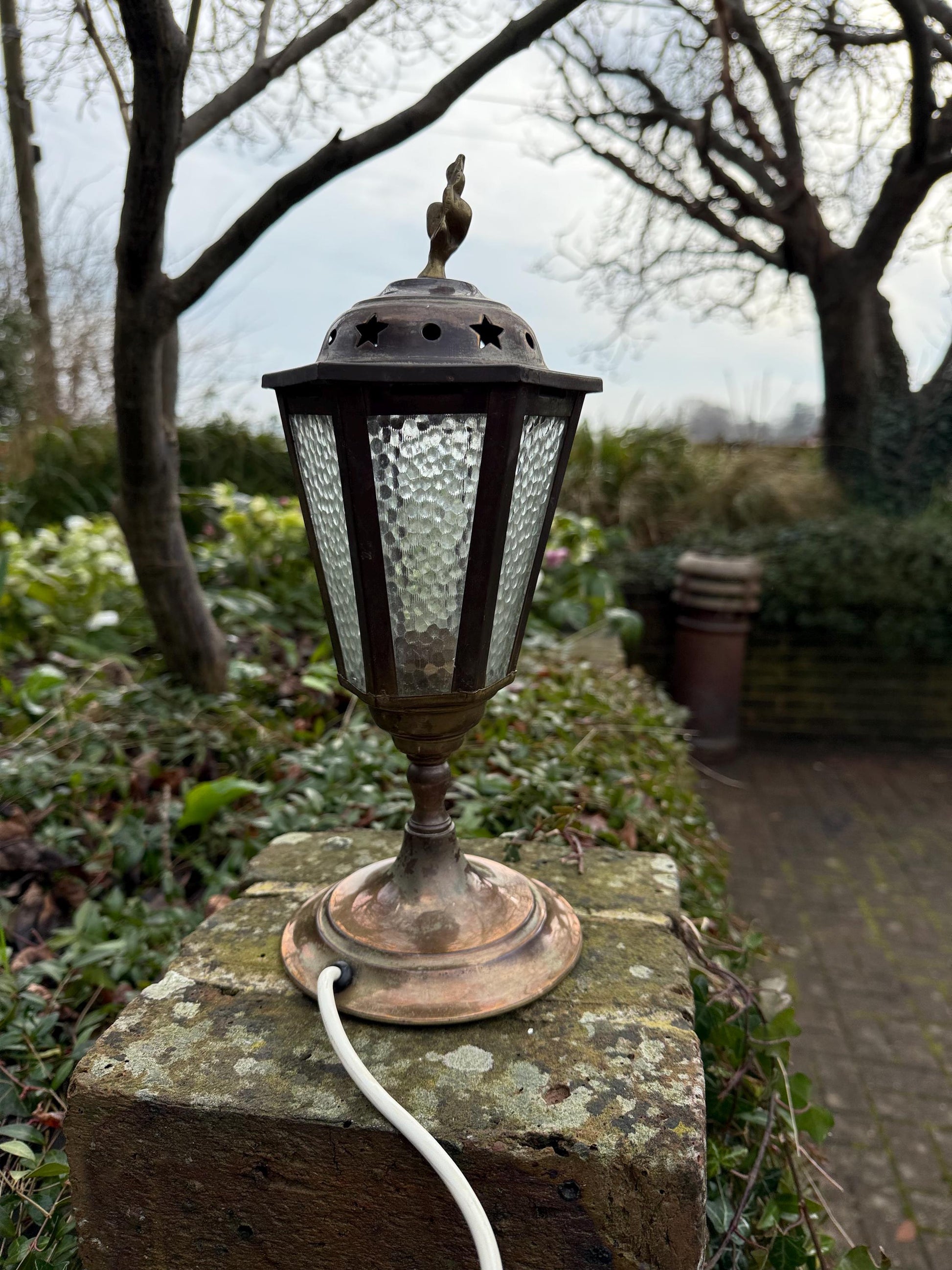 Unusual 1970s mock lantern table lamp, working vintage table lamp