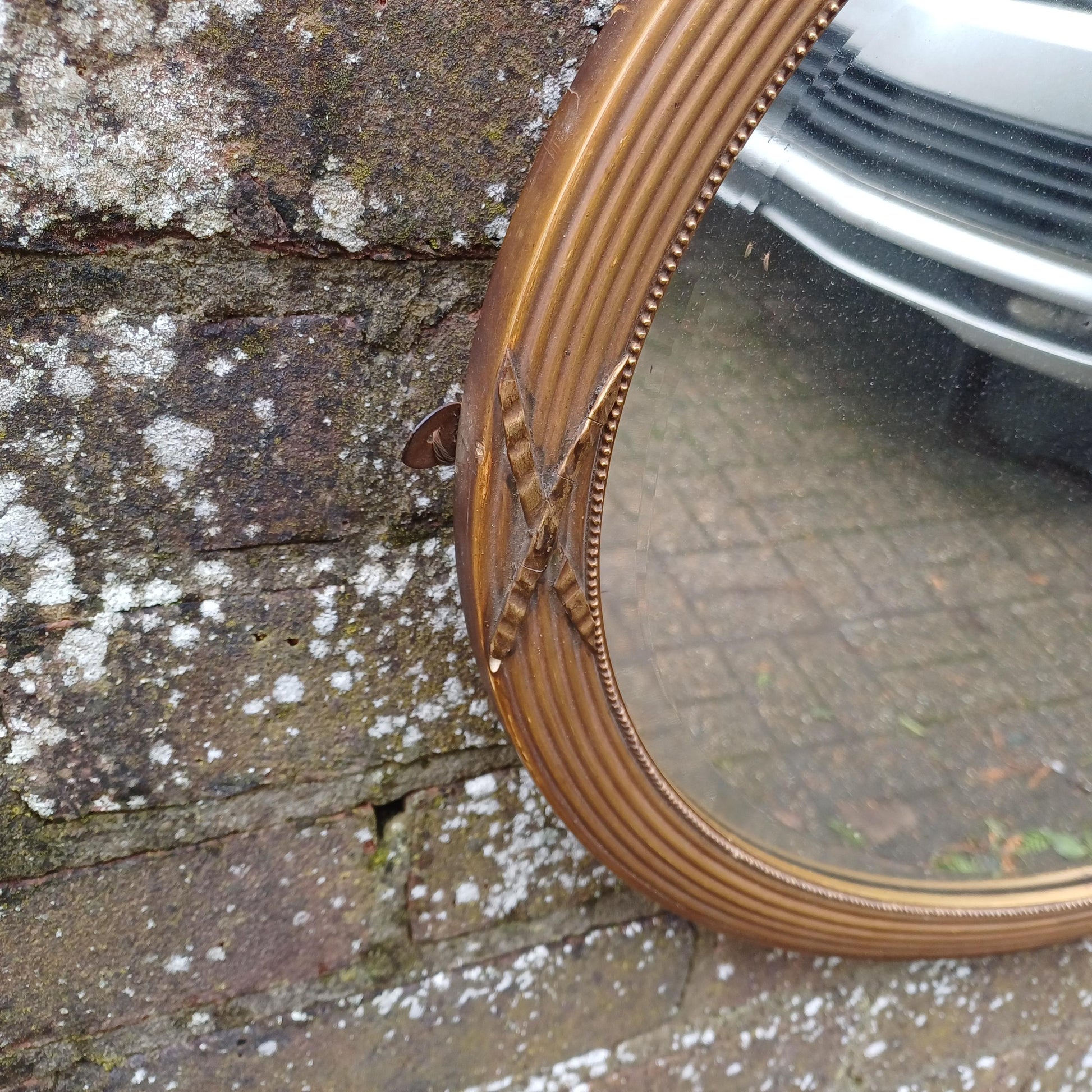 Pretty and Large Victorian Gold Gold Oval Decorative Wall Mirror