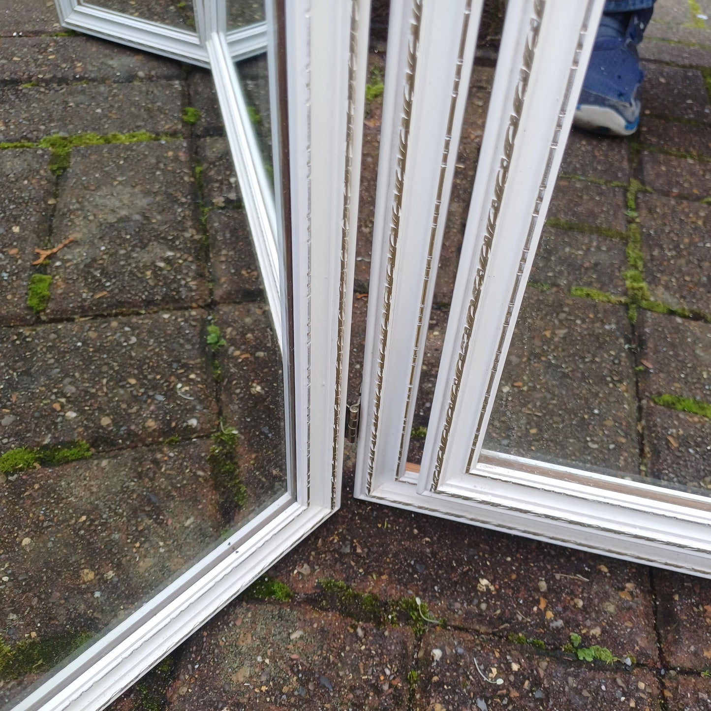 Vintage Retro Classic 70s Tri-Fold Painted White Dressing Table Adjustable Mirror Silver Highlights