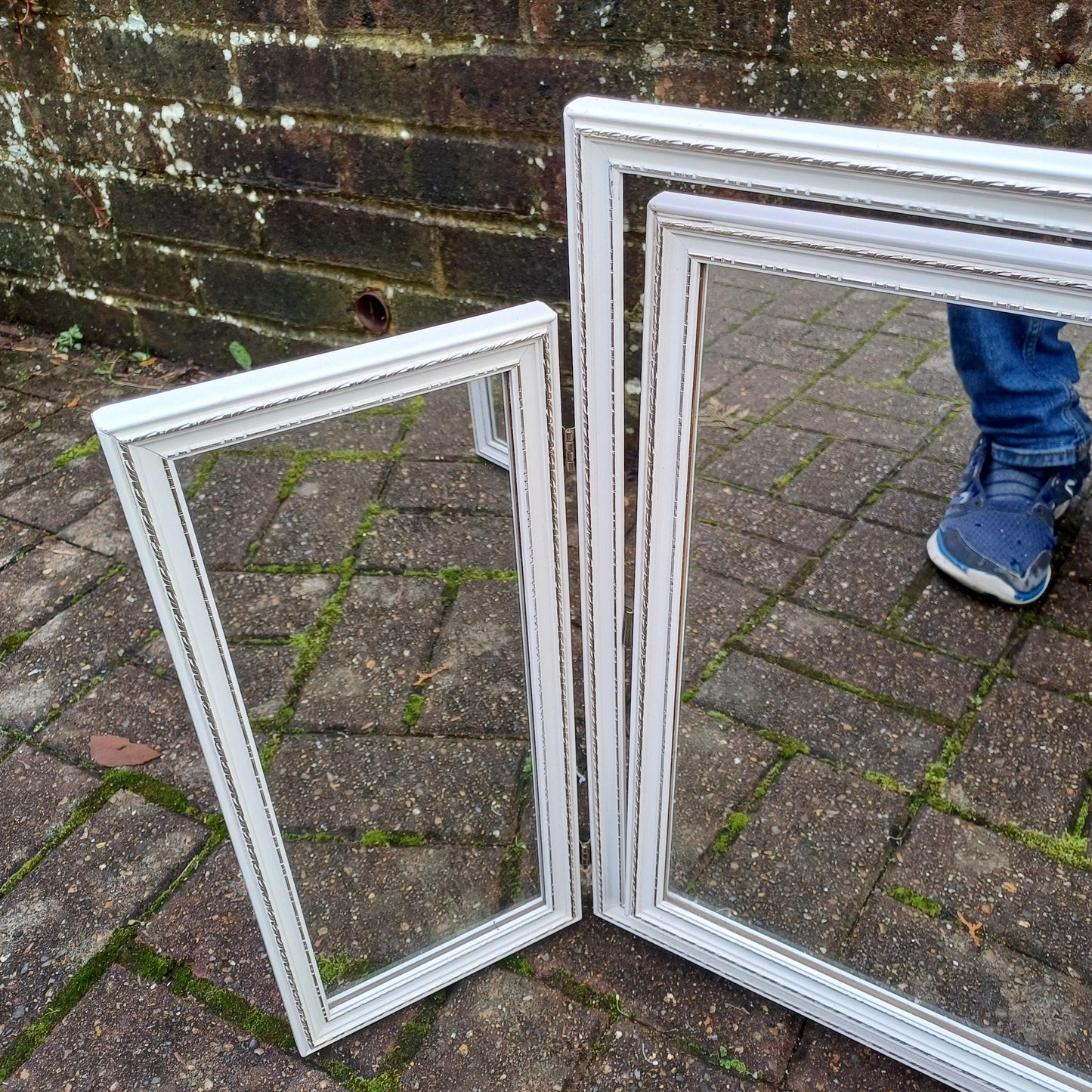 Vintage Retro Classic 70s Tri-Fold Painted White Dressing Table Adjustable Mirror Silver Highlights