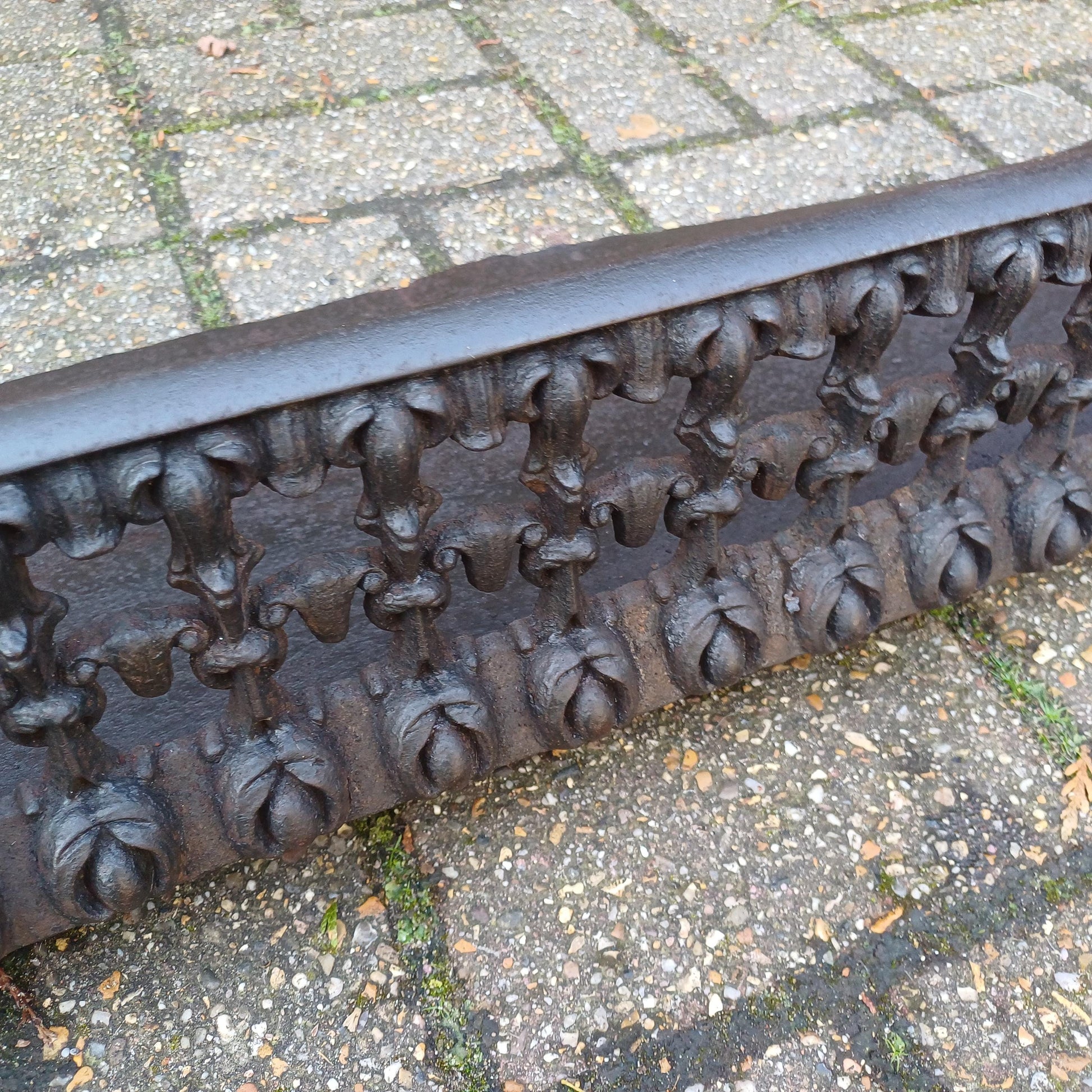 Large Black Cast Iron Vintage Victorian Pierced Fireplace Fender Guard