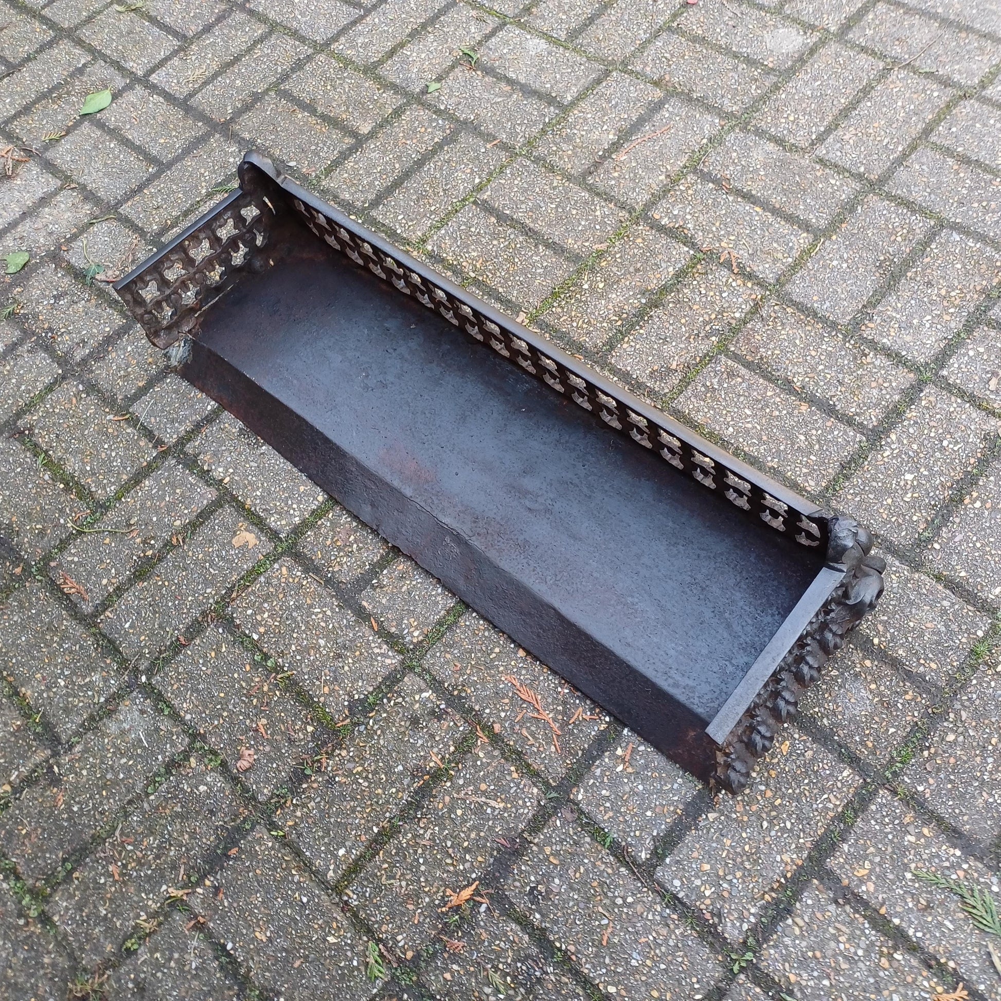 Large Black Cast Iron Vintage Victorian Pierced Fireplace Fender Guard