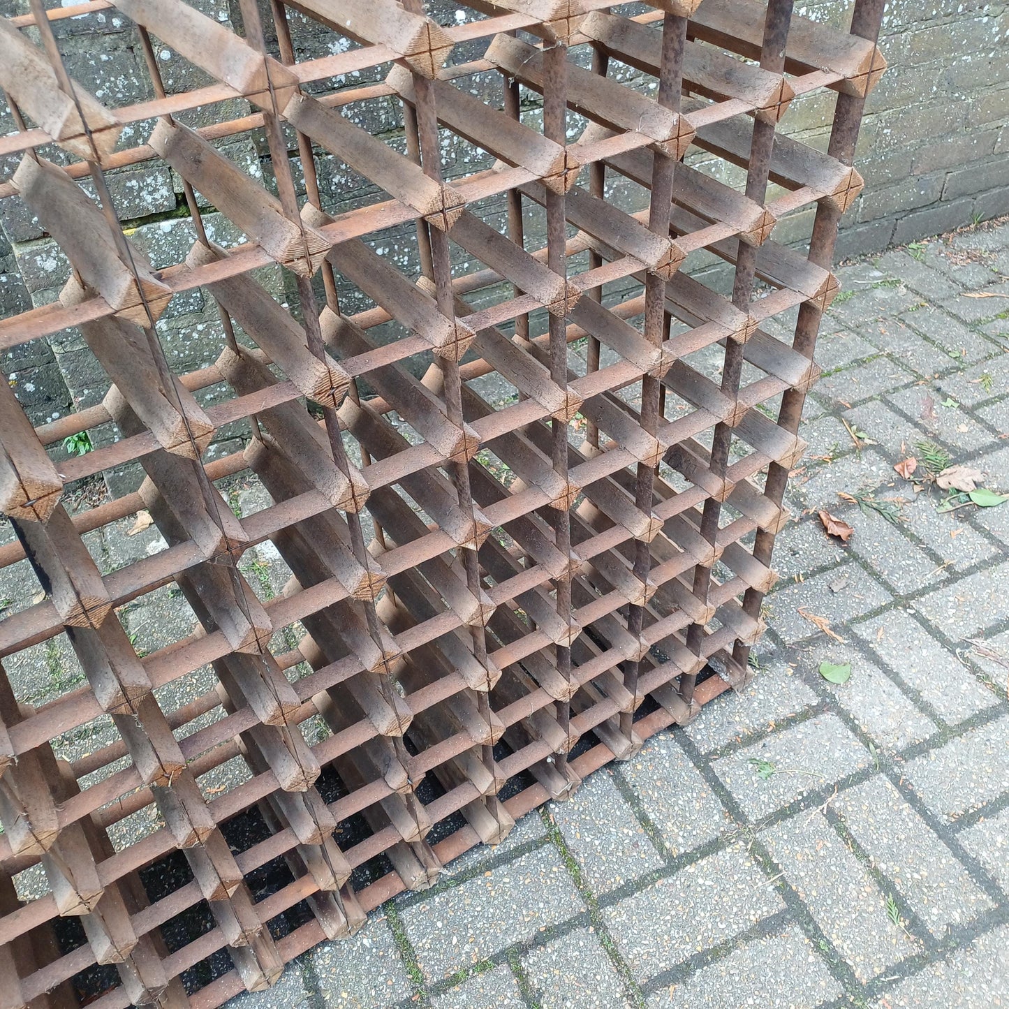 Vast Outstanding Wood and Metal Vintage Wine Rack – Enormous Proportions 110 x 130 cm FREE HAND Delivery