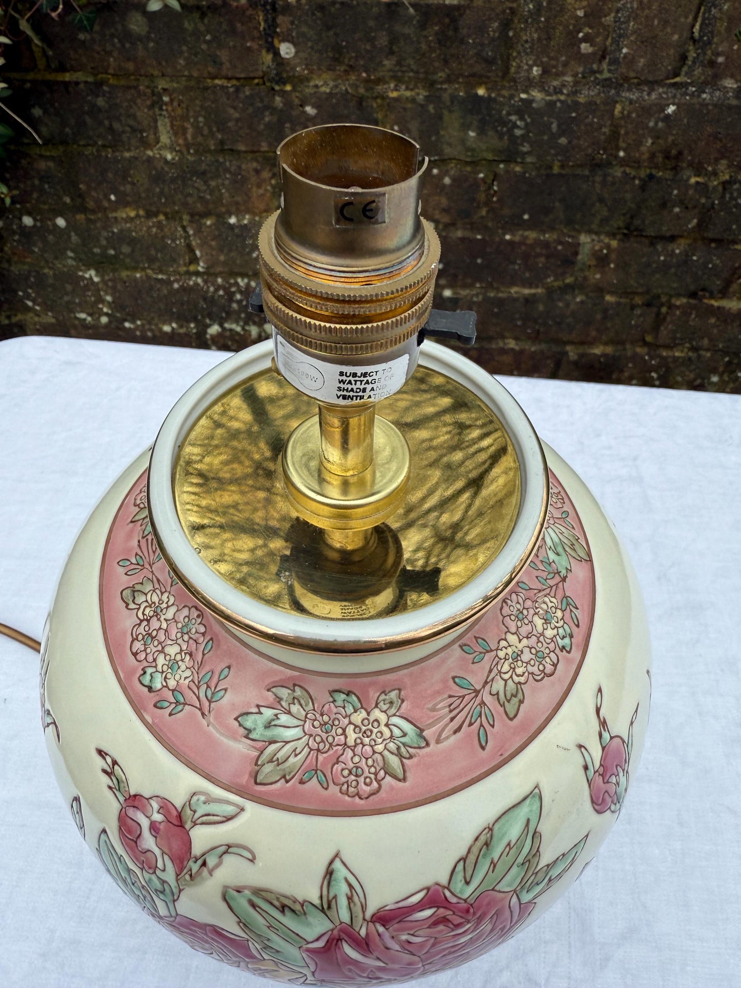 Vintage painted Oriental Chinese Table Lamp with Rose detail - PAT tested and working