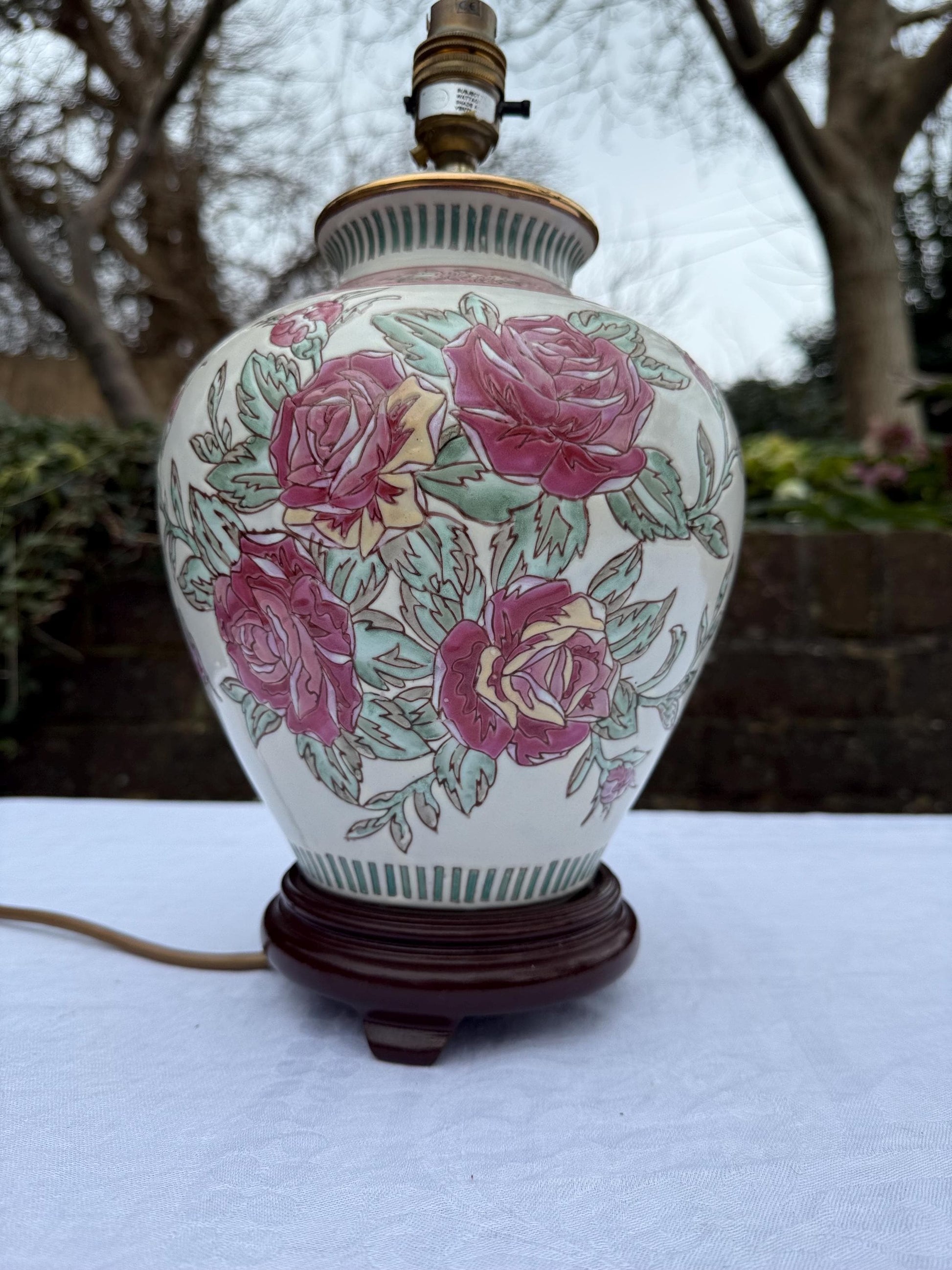 Vintage painted Oriental Chinese Table Lamp with Rose detail - PAT tested and working