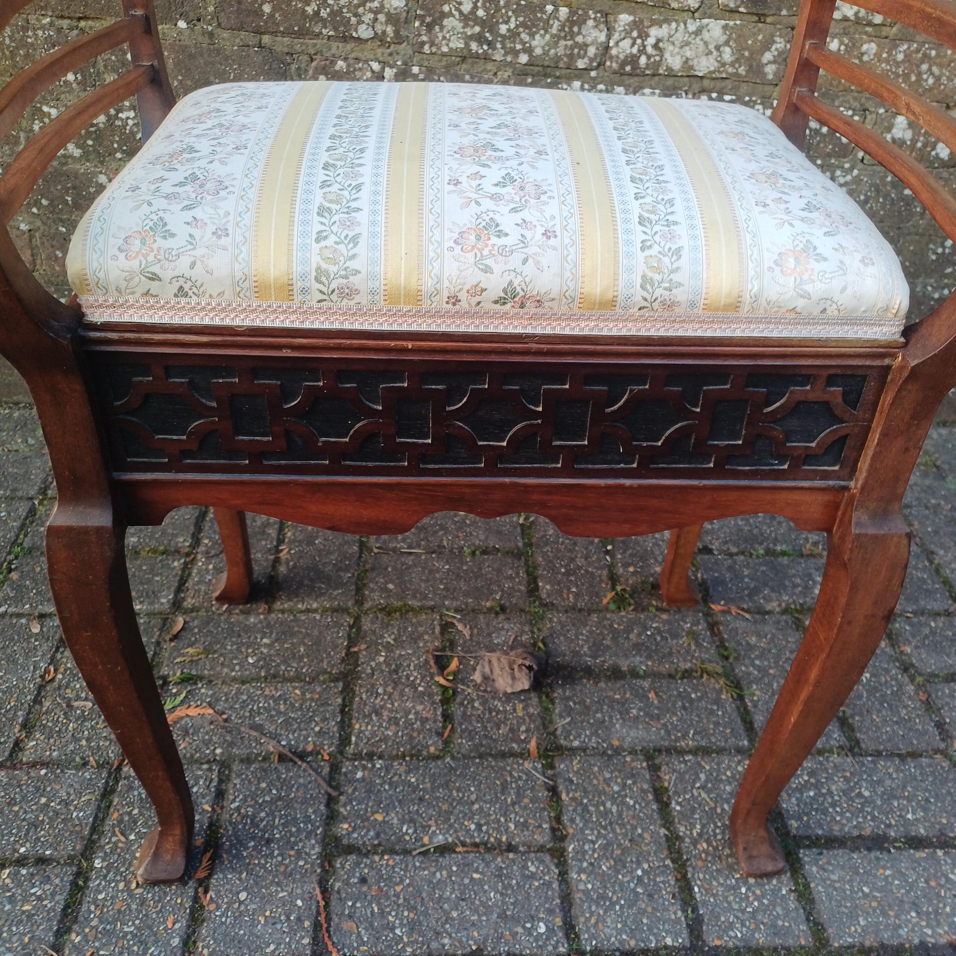 Very Large Antique Late Victorian Mahogany Piano Stool – Elegant Fretwork, Storage Compartment FREE HAND Delivery