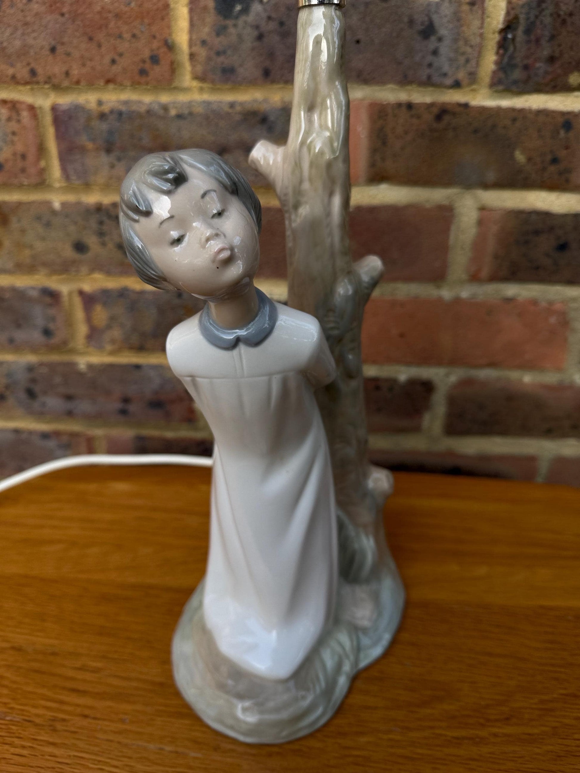 Vintage Lladro Bedtime Porcelain Lamp - Kiss me Goodnight - gorgeous pastel Lladro Zaphir lamp of young boy going to bed - PAT tested