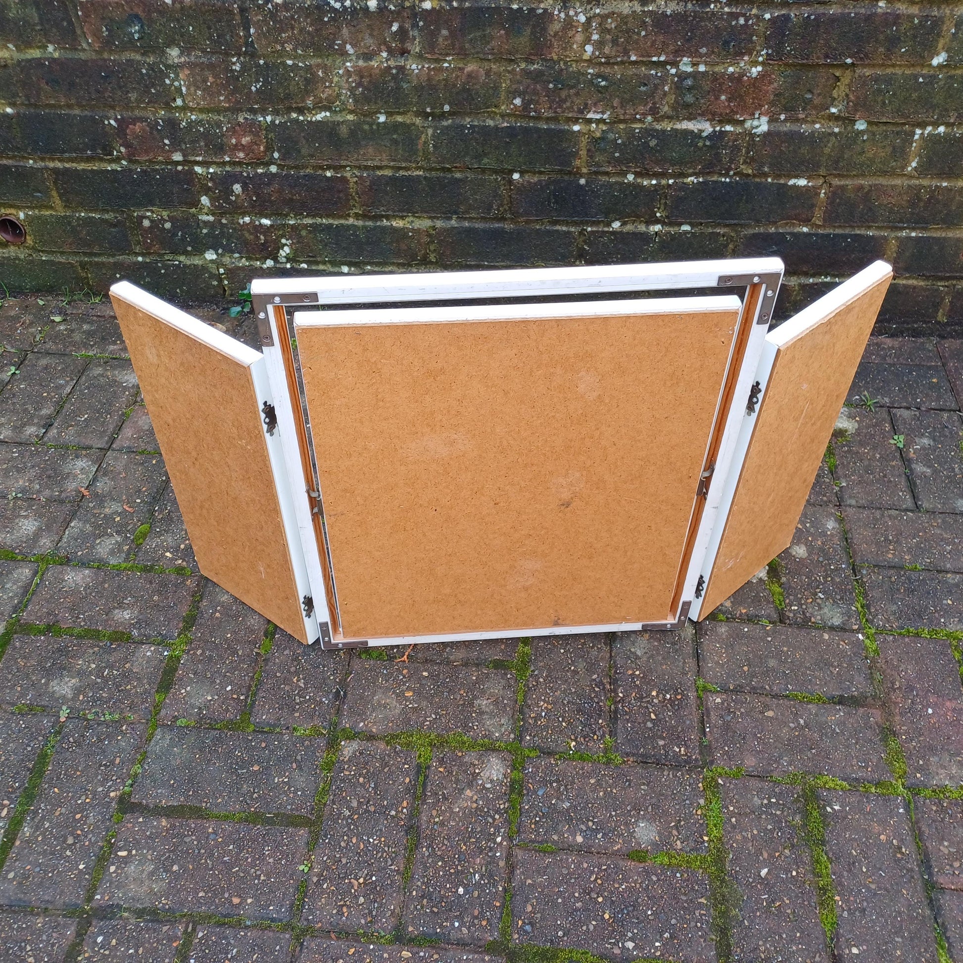 Vintage Retro Classic 70s Tri-Fold Painted White Dressing Table Adjustable Mirror Silver Highlights