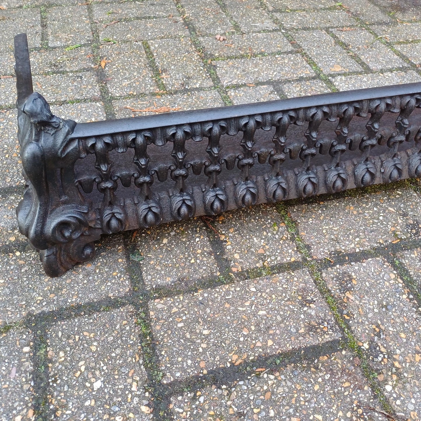 Large Black Cast Iron Vintage Victorian Pierced Fireplace Fender Guard