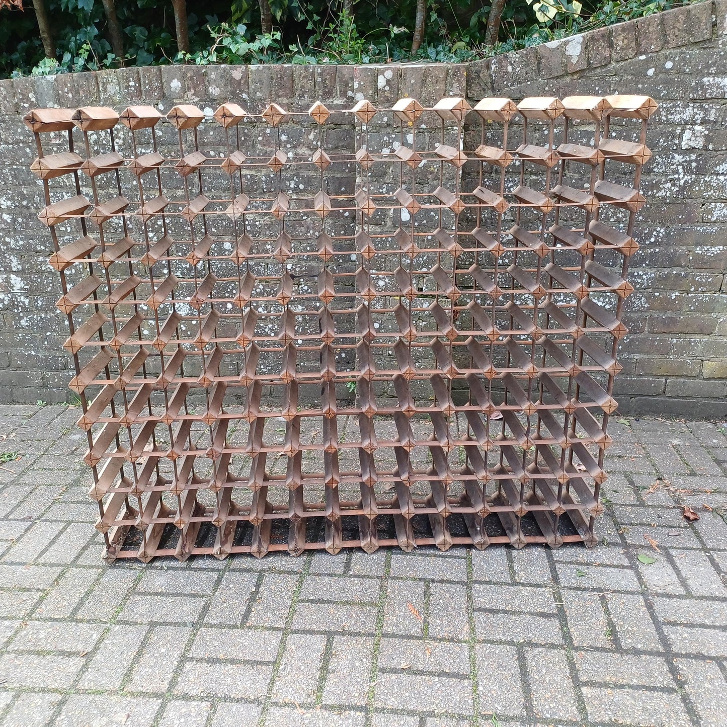 Vast Outstanding Wood and Metal Vintage Wine Rack – Enormous Proportions 110 x 130 cm FREE HAND Delivery