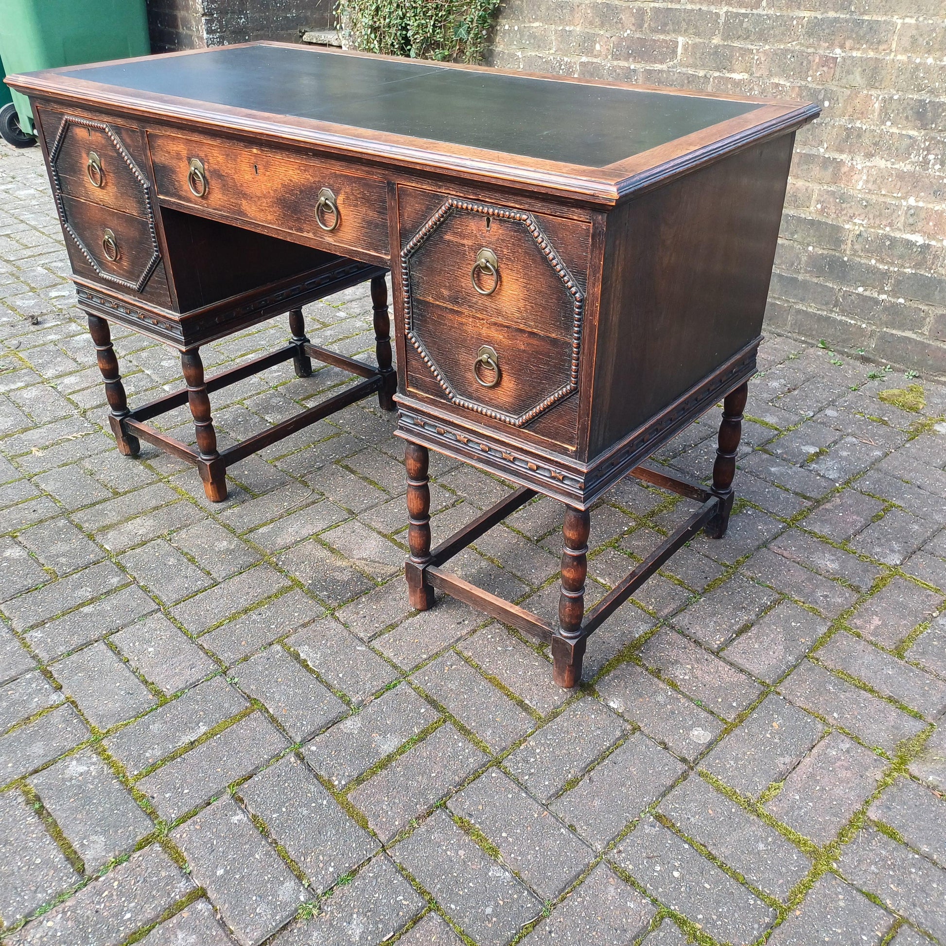 Large Vintage Antique Solid Oak Desk 5 Drawers Top Quality FREE HAND Delivery