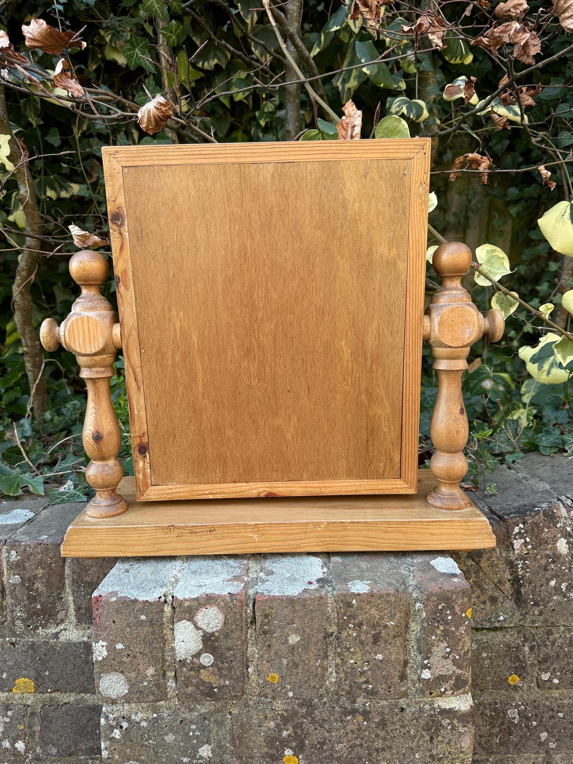 Rare vintage pine swing mirror - great quality, 1980s mirror, smaller mirror, bedroom swing mirror, pine vintage swing mirror