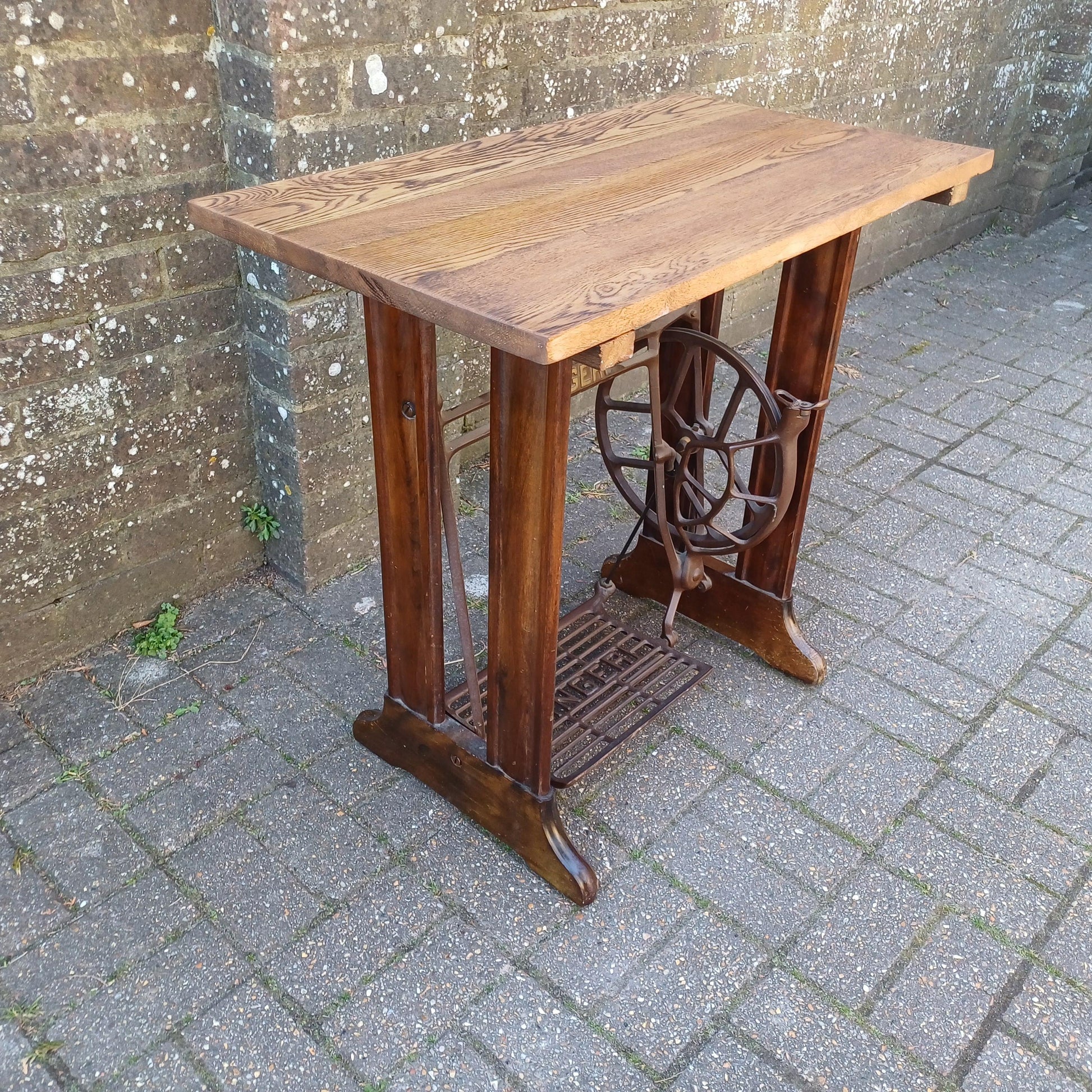 Upcycled Vintage Singer Treadle Sewing Machine Base Table Stripped Repurposed Oak Top Industrial Style FREE HAND Delivery