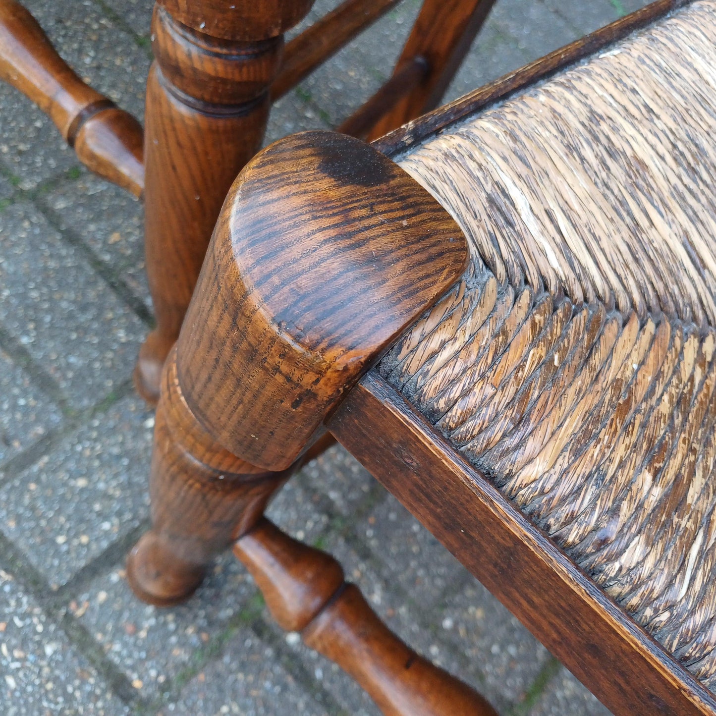 Set of 4 Vintage Elm Ladder Back Rush Seated Chairs Country Farmhouse Style FREE HAND Delivery