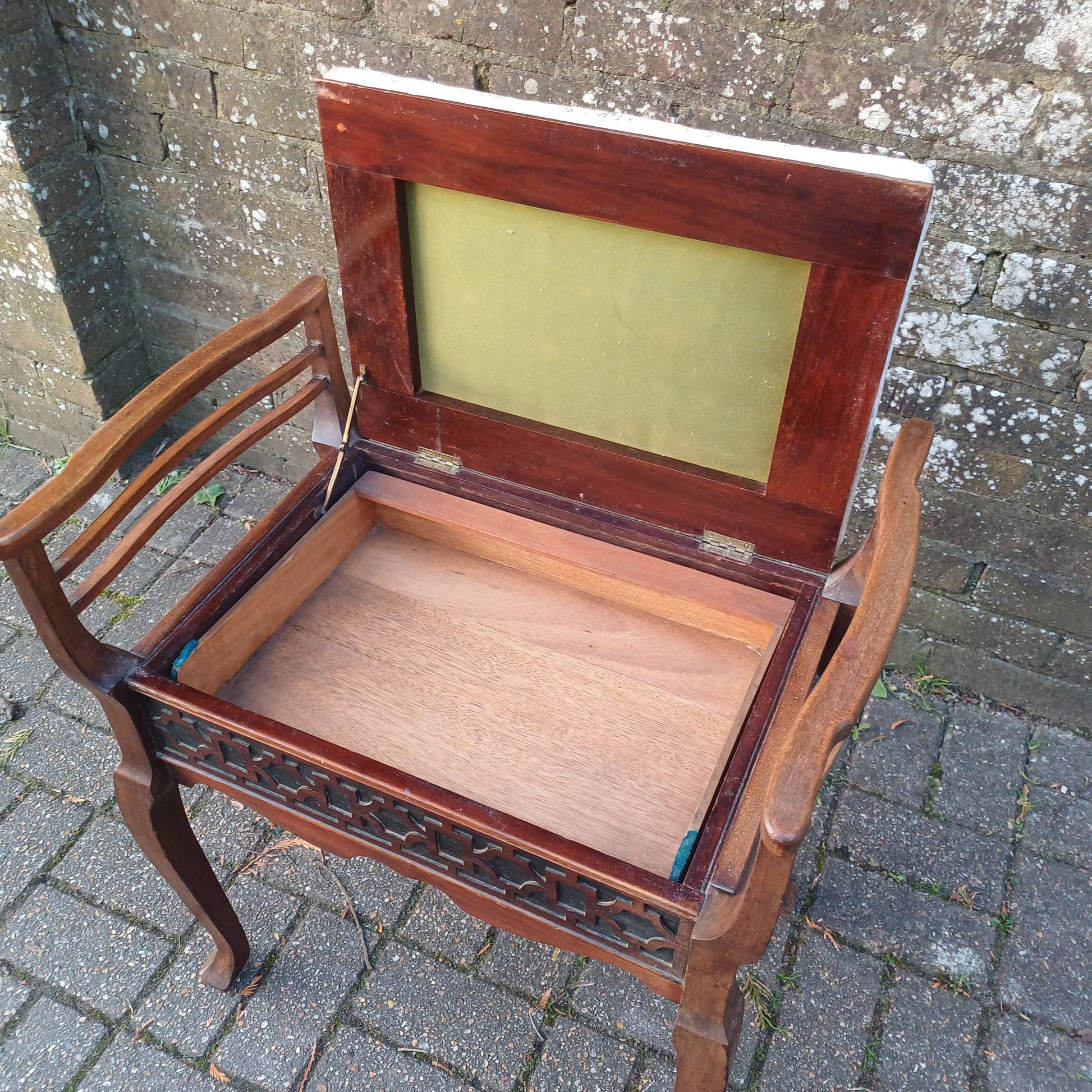 Very Large Antique Late Victorian Mahogany Piano Stool – Elegant Fretwork, Storage Compartment FREE HAND Delivery