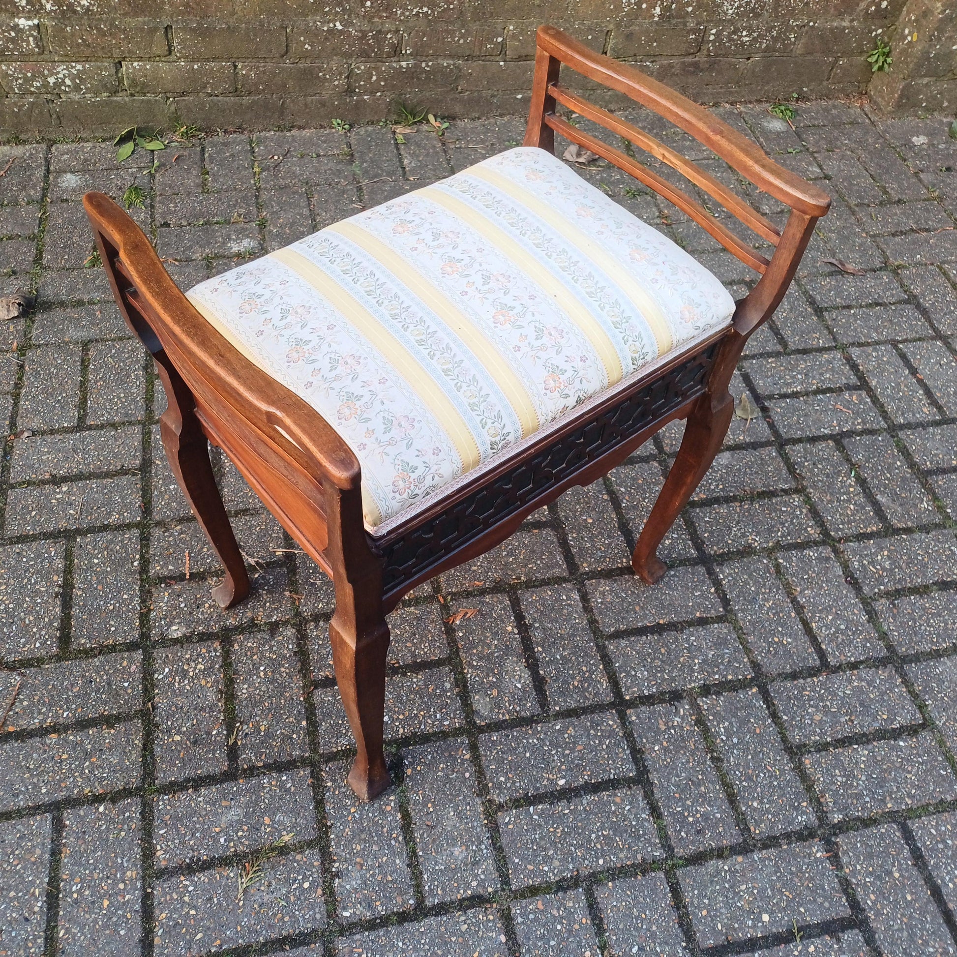 Very Large Antique Late Victorian Mahogany Piano Stool – Elegant Fretwork, Storage Compartment FREE HAND Delivery