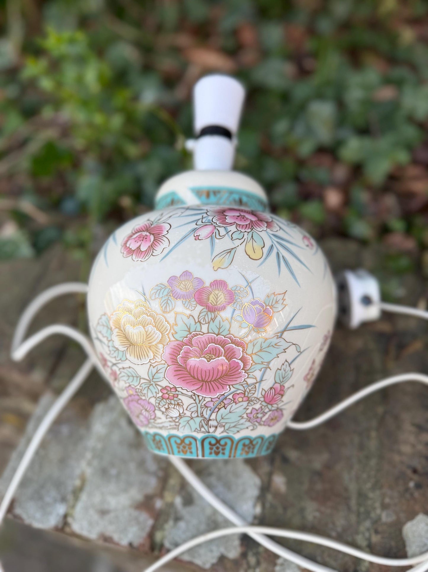 retro floral ceramic