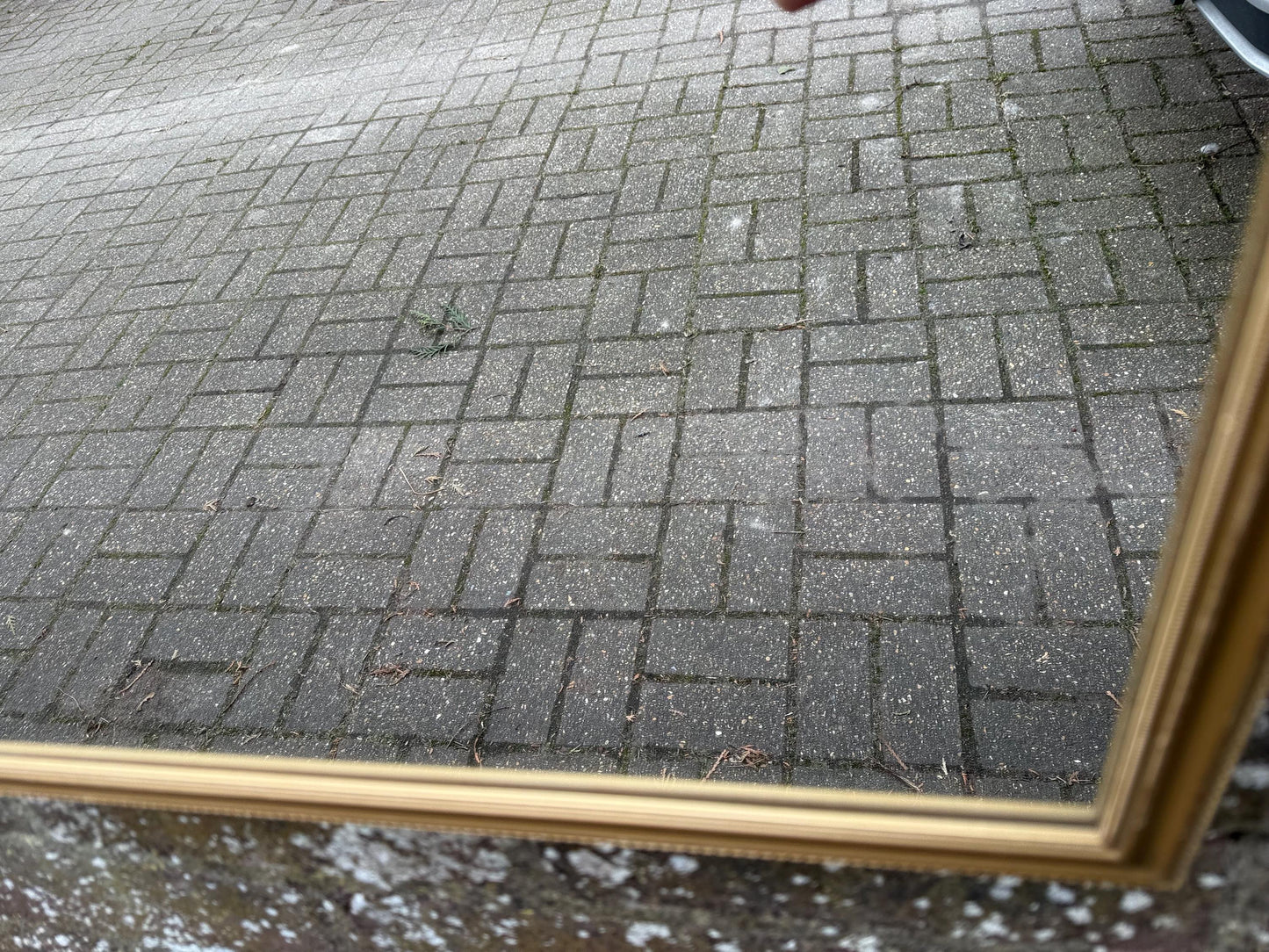 Good Sized Vintage 70s Retro Gilt Gold Wall Mirror – currently horizontal/landscape (60cm x 46cm)