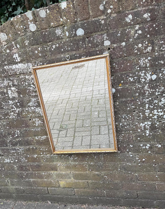 retro gilt mirror with a hand finished cream and gold finish. quality vintage 1970s gold mirror. portrait vertical gold gilt vintage mirror