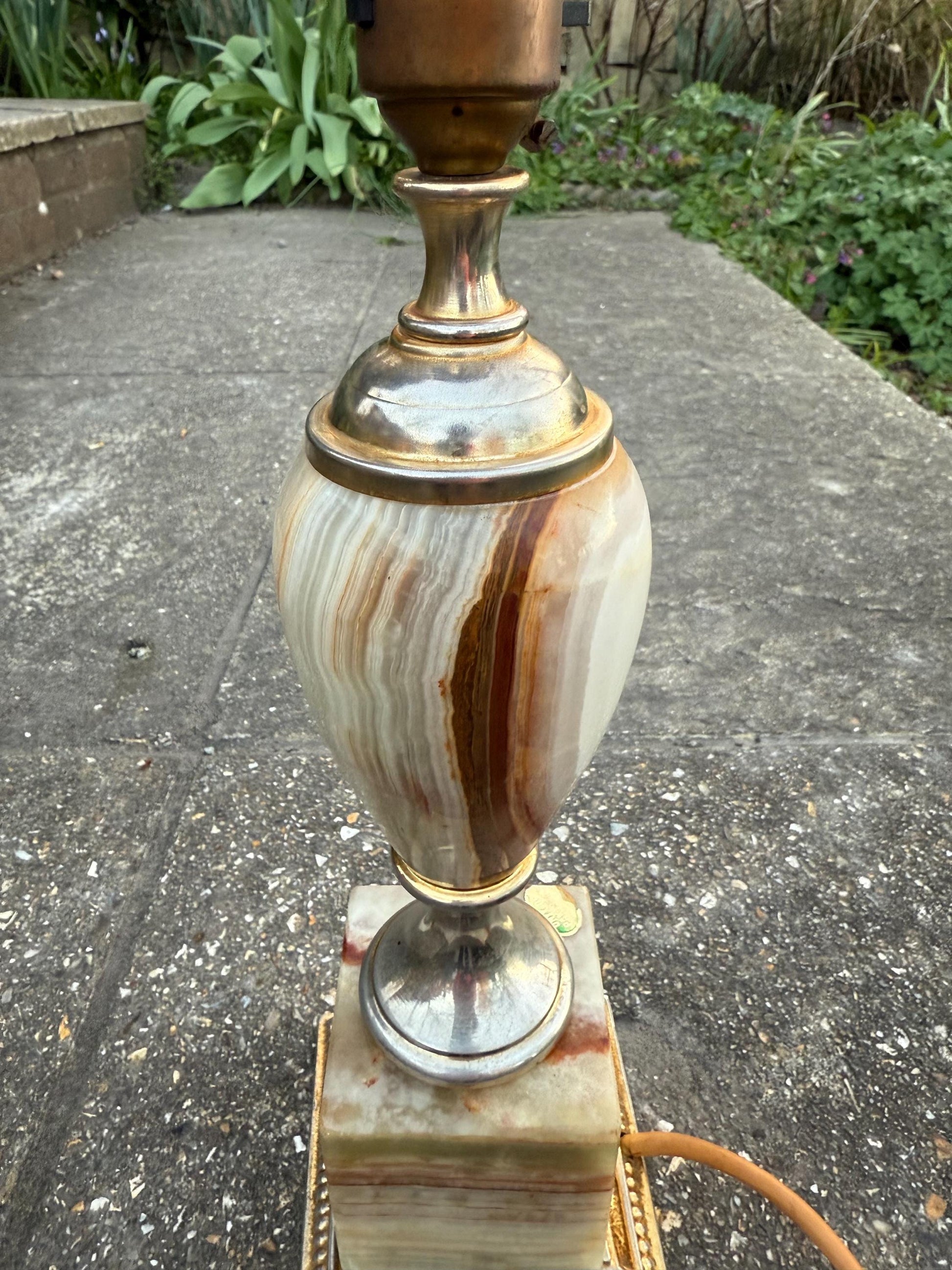 Rare Pakistan Onyx Retro Vintage Table Lamp - two tone metal finish, Made in Italy