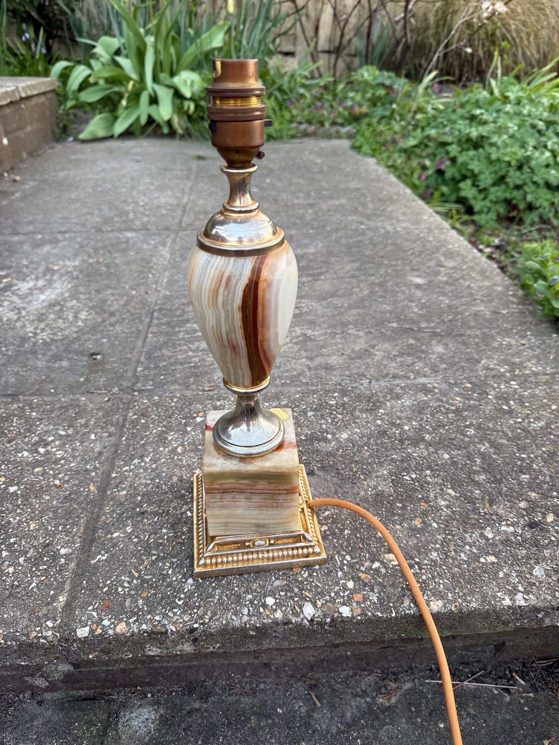 Rare Pakistan Onyx Retro Vintage Table Lamp - two tone metal finish, Made in Italy