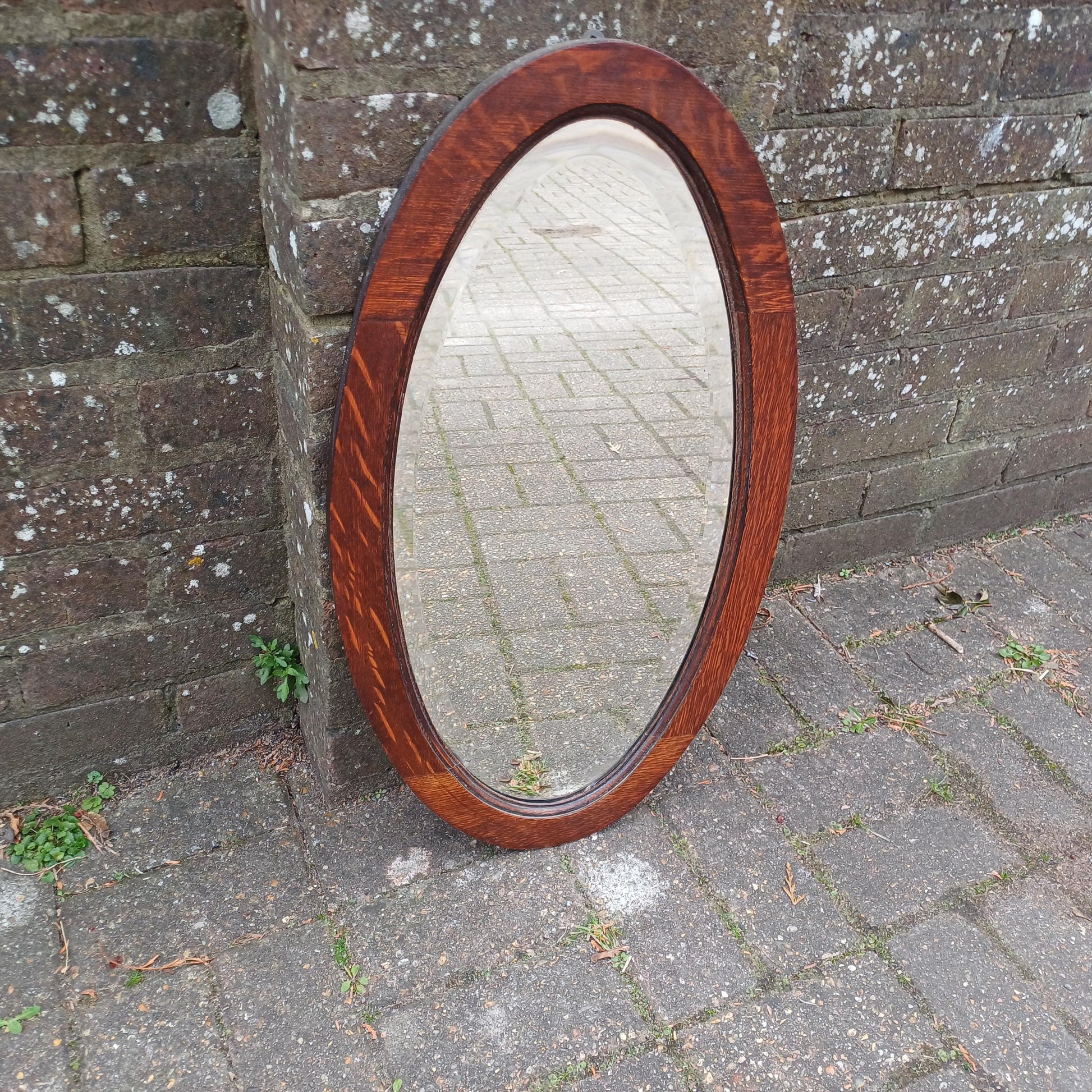 Superb 1920s Antique Oval Oak Wall Mirror – Bevelled Glass, Solid Wood Frame, Vintage Hallway Bathroom Bedroom Mirror, Original Patina