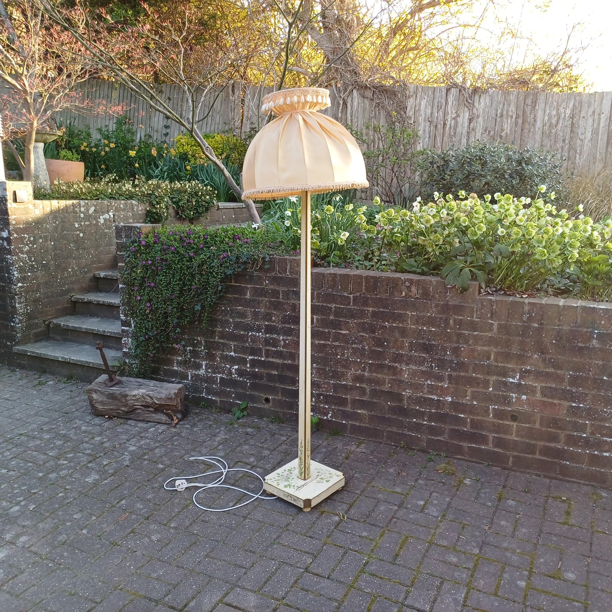 Original Vintage Hand-Painted Floor Lamp Balloon Shade Shabby Chic Floral Standard, Mid Century to 1930s Style FREE HAND Delivery PAT Tested