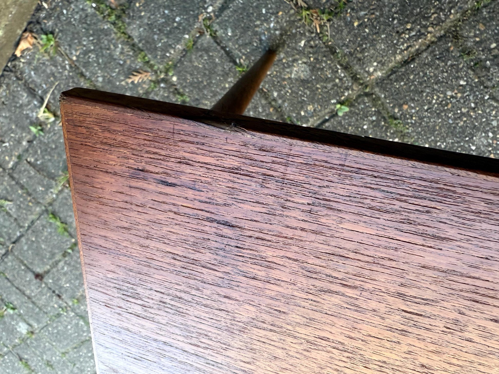 Small retro table - tapered legs, classic lines - plant stand, coffee table, lamp table, vintage retro table 38.5cm x 39cm x 34cm