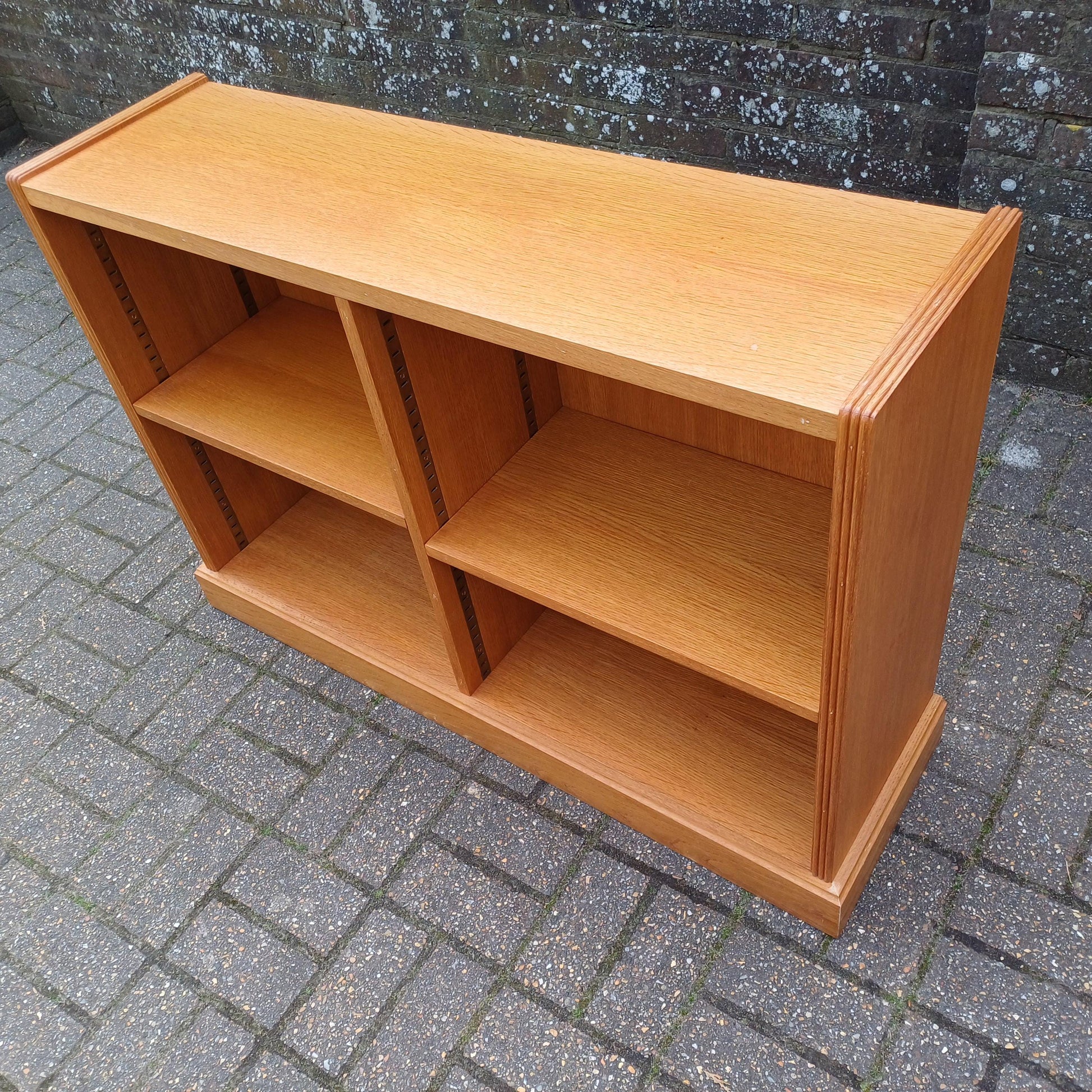 Antique Style Oak Veneer Bookcase | 1920s Stripped Oak Look | Adjustable Shelves | Vintage-Style Bookshelf FREE HAND Delivery
