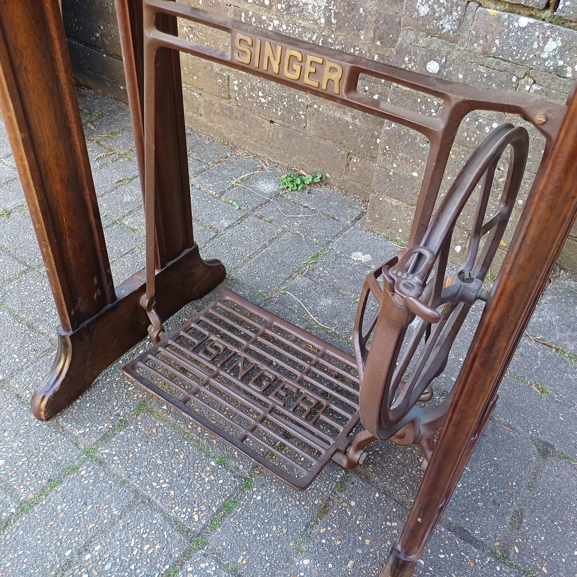 Upcycled Vintage Singer Treadle Sewing Machine Base Table Stripped Repurposed Oak Top Industrial Style FREE HAND Delivery