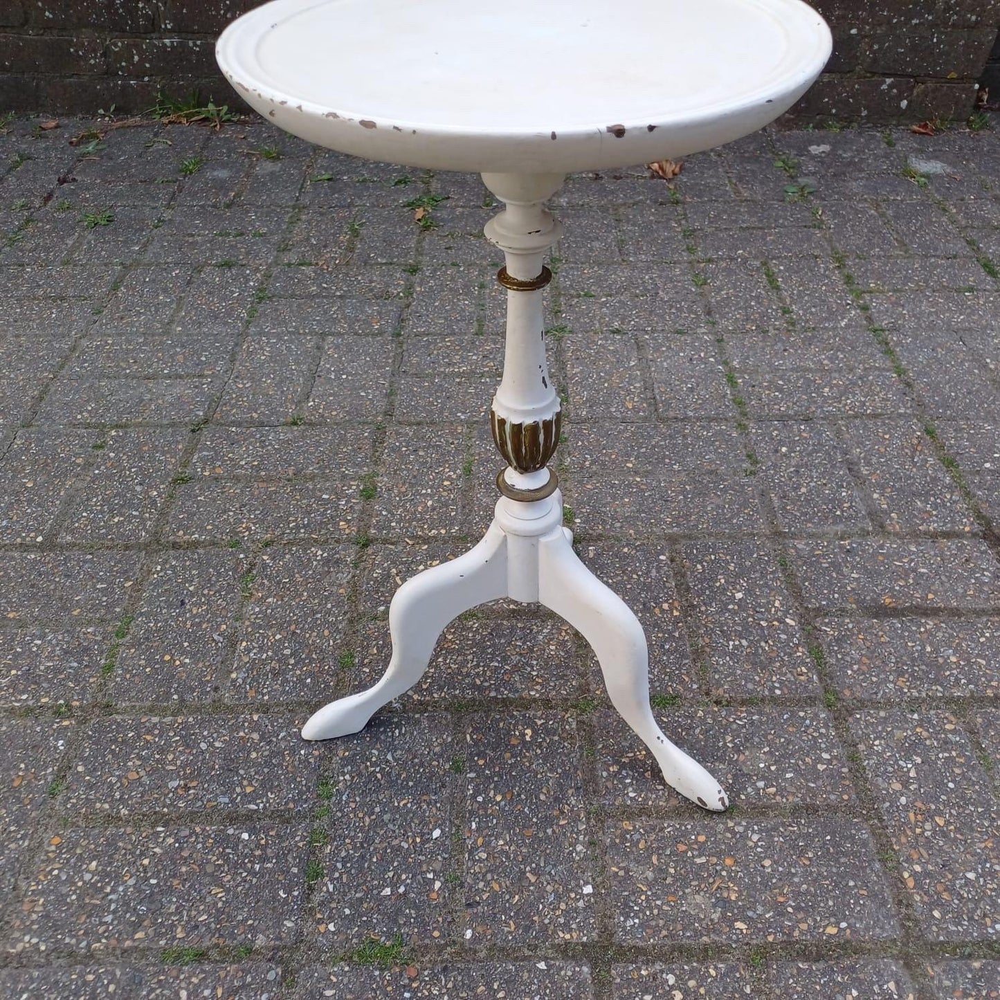 Superb vintage painted white/cream and gold wine table, side table, vintage wooden table, lamp table - white with gold accents